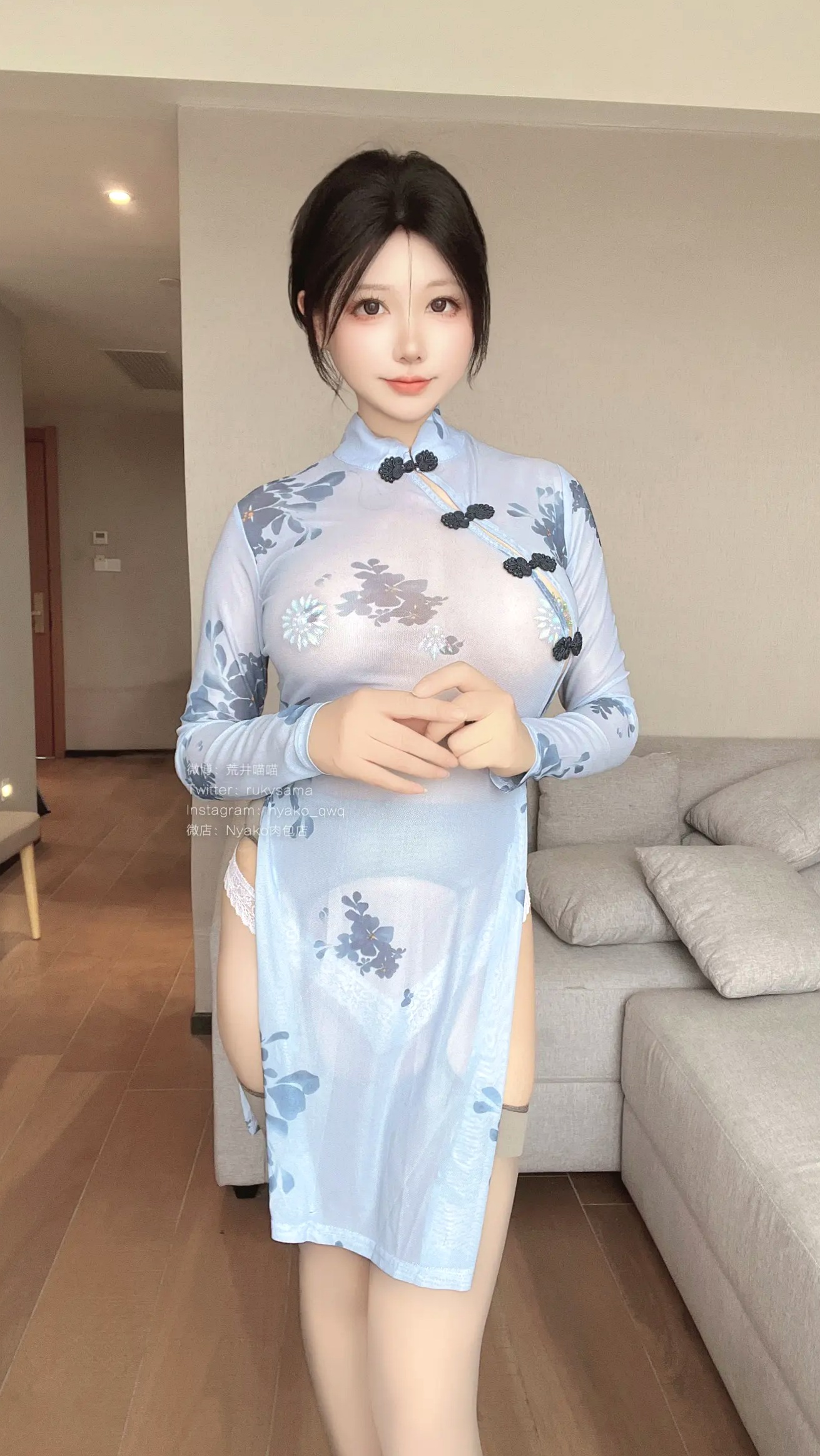 Gallery - Nyako喵子 - 改良透视旗袍极致诱惑，私房大尺度写真，性感女神极品诱惑呈现 [55P]性感诱惑旗袍私房照大尺度 女神私房照_秀色女神 - image 3