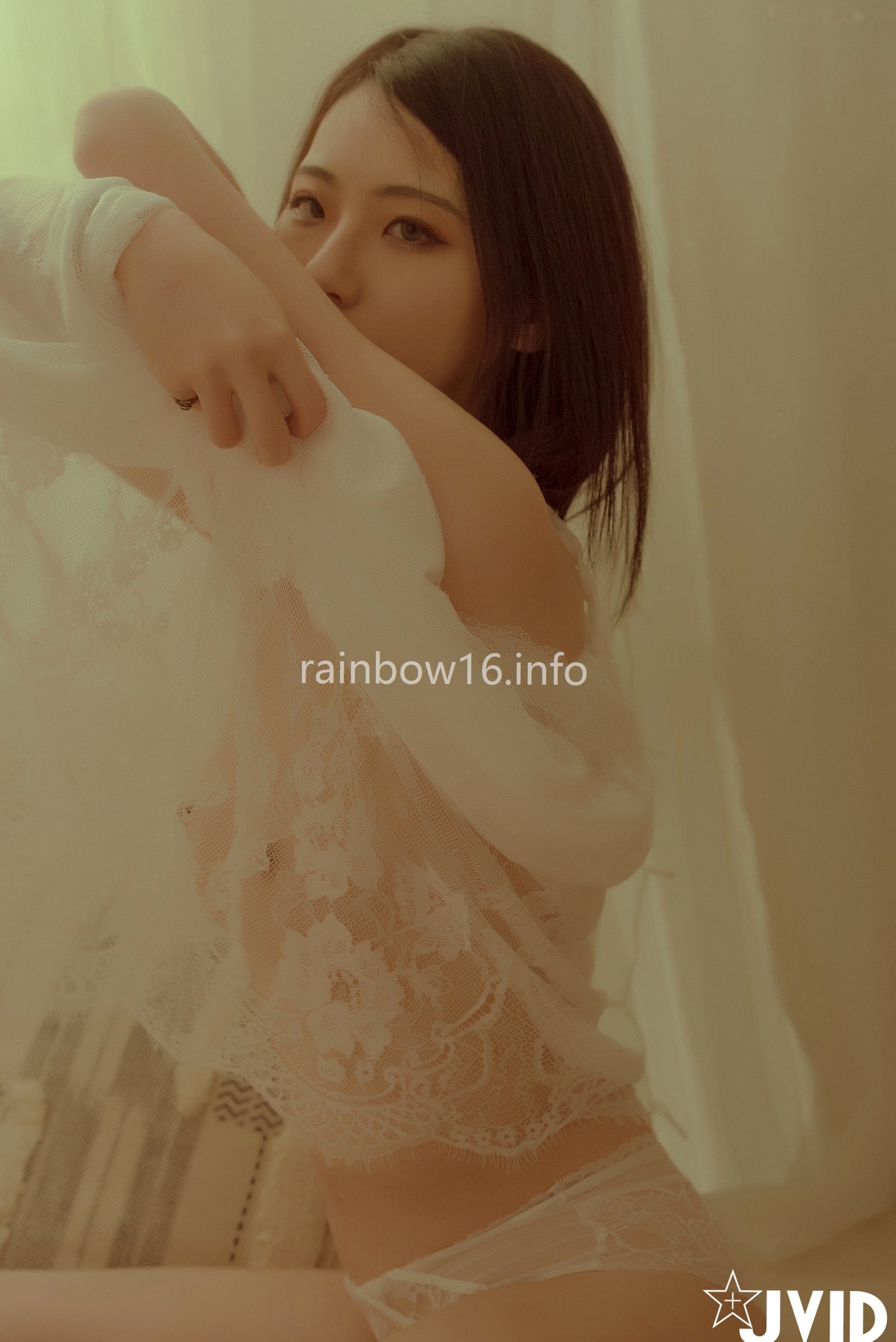 Gallery - JVID-阿黎-最初的小美好：治愈系室内私房写真，白色蕾丝内衣尽显纯欲诱惑，展现绝美身材与清纯气质JVID性感诱惑私房照治愈系白嫩 女神私房照_秀色女神 - image 58