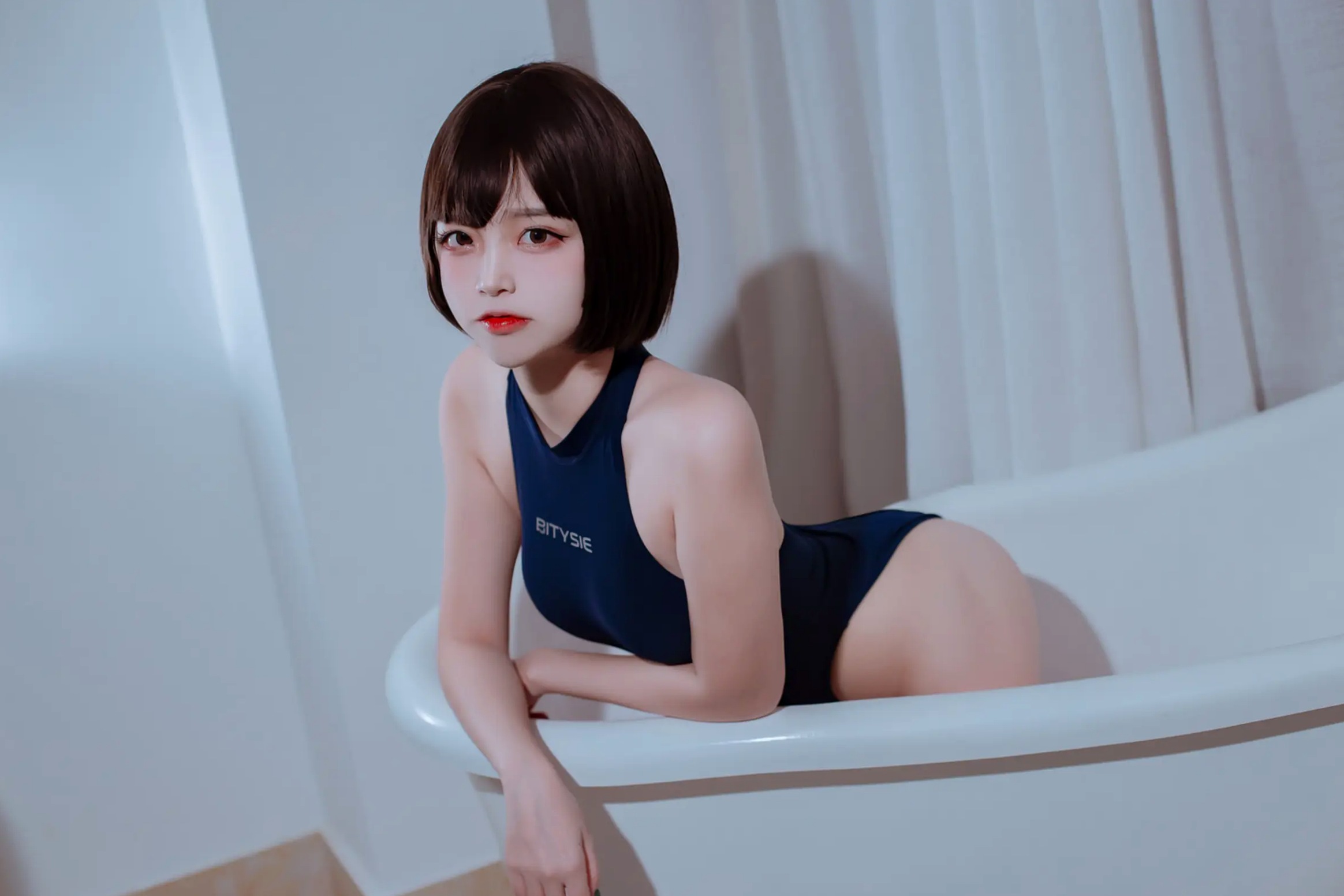 Gallery - 二佐Nisa - 浴室私房竞泳连体泳衣高叉诱惑写真 [40P]性感诱惑浴室私房照美腿 女神私房照_秀色女神 - image 13