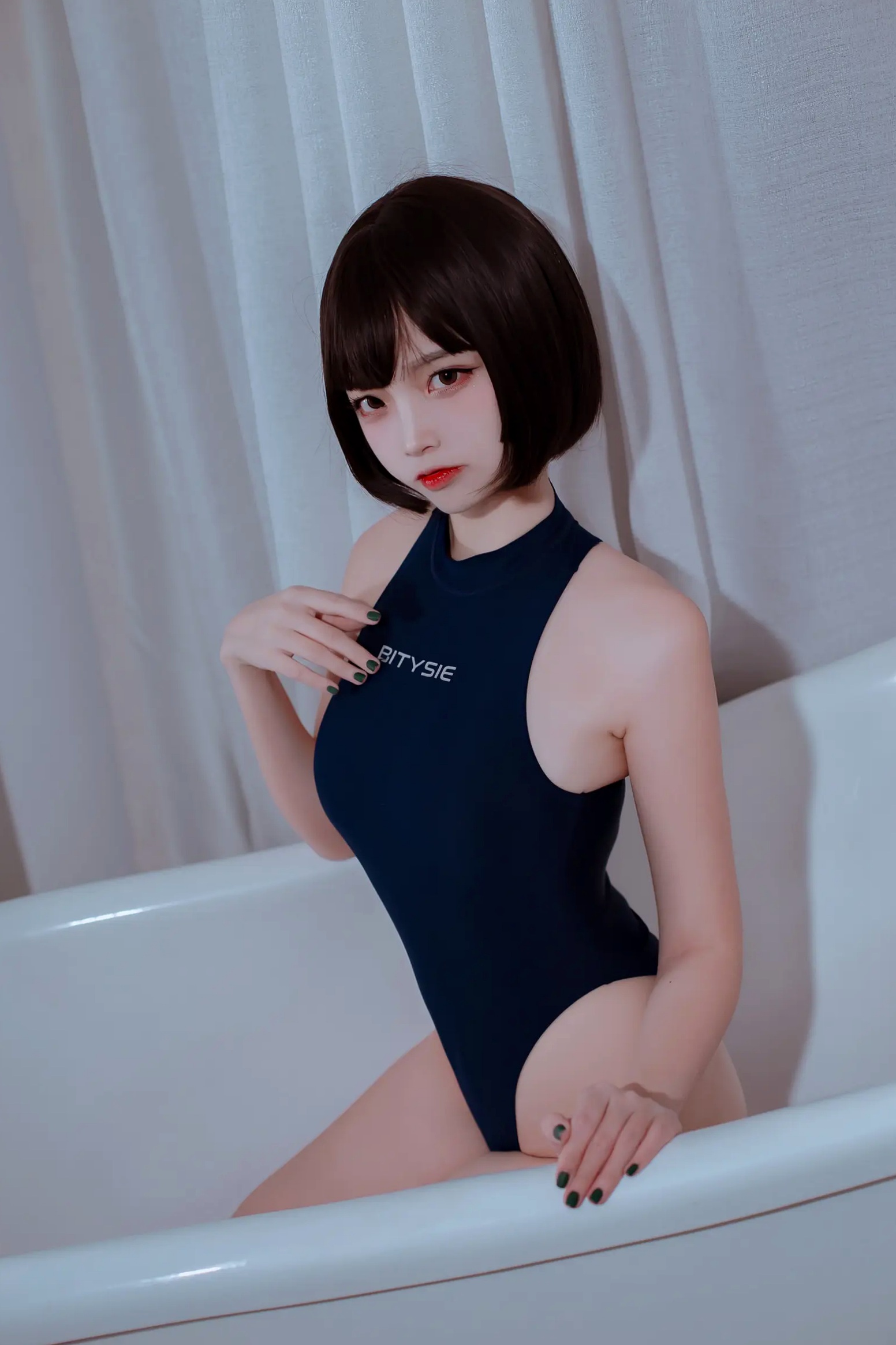 Gallery - 二佐Nisa - 浴室私房竞泳连体泳衣高叉诱惑写真 [40P]性感诱惑浴室私房照美腿 女神私房照_秀色女神 - image 16
