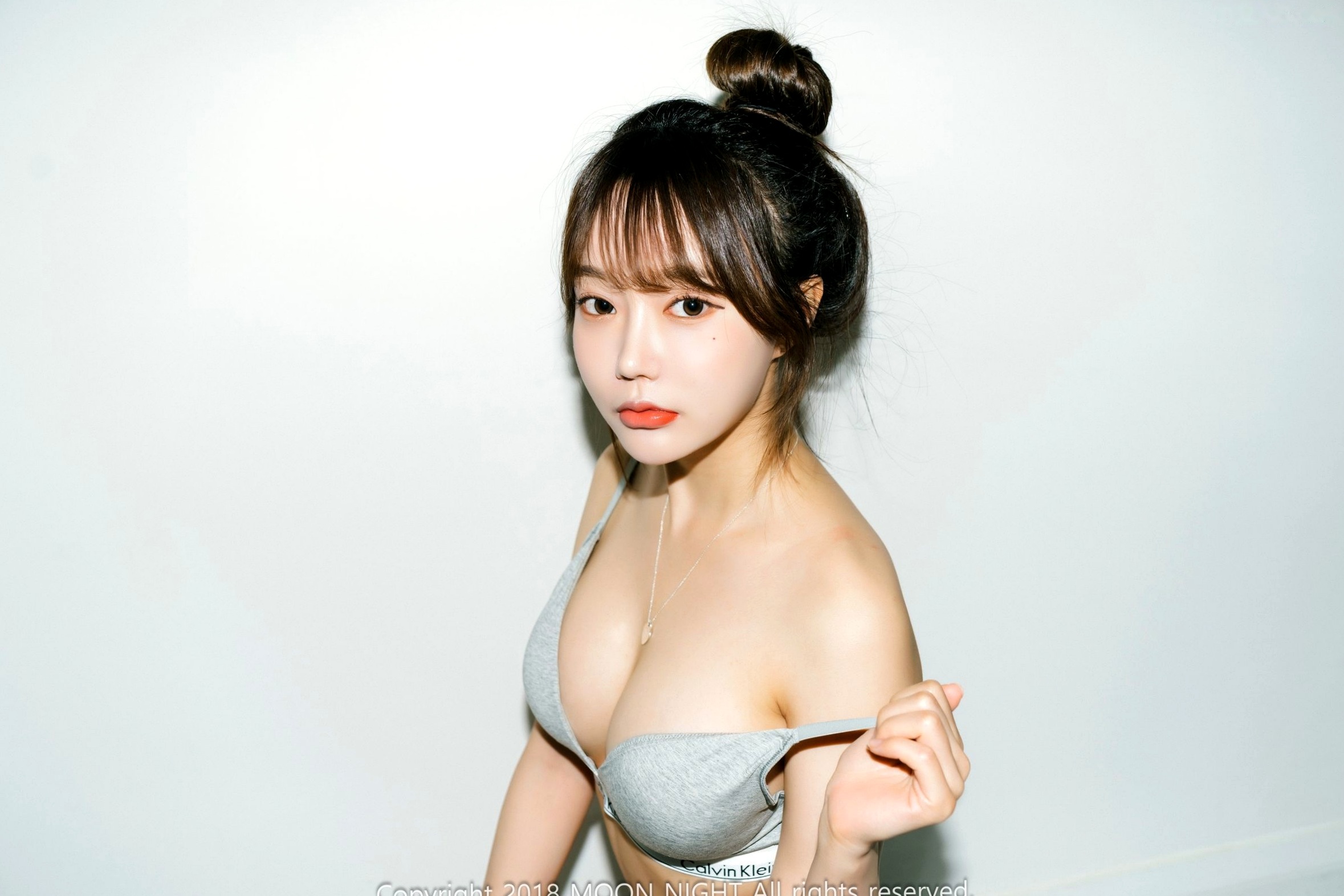 Gallery - 韩国美女Jucy与Yunjin：Calvin Klein内衣私房写真，火辣闺蜜互动，无圣光大尺度唯美呈现（卷1）韩国私房照性感内衣无圣光 女神私房照_秀色女神 - image 4