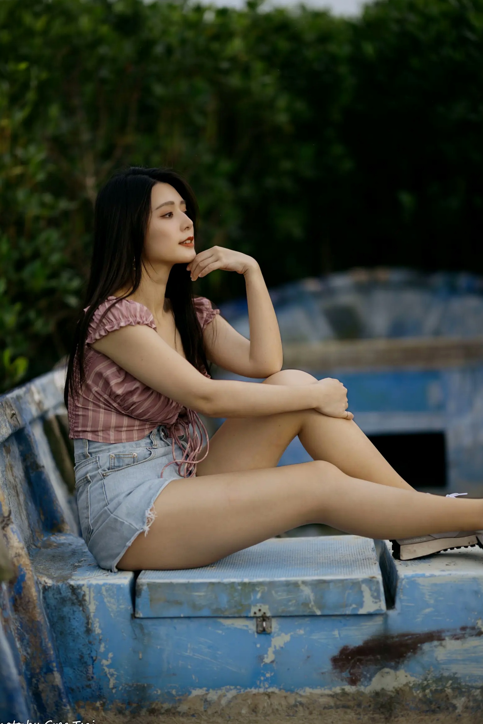 Gallery - 筱筱 - 八里户外街拍写真，粉色露肩上衣配短裤，尽显傲人身材与甜美气质户外街拍性感气质女神 女神私房照_秀色女神 - image 64