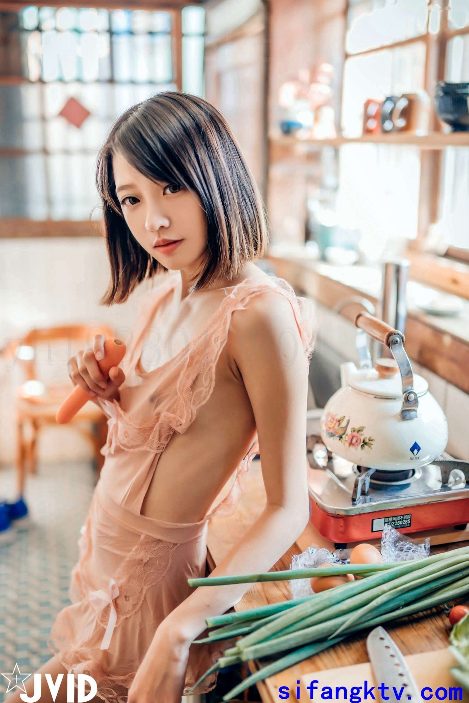 Gallery - JVID妍妍-日系私房居家写真-裸体厨娘女体盛宴-清纯短发唯美诱惑-2021.05.09JVID私房照居家诱惑大尺度性感 女神私房照_秀色女神 - image 106