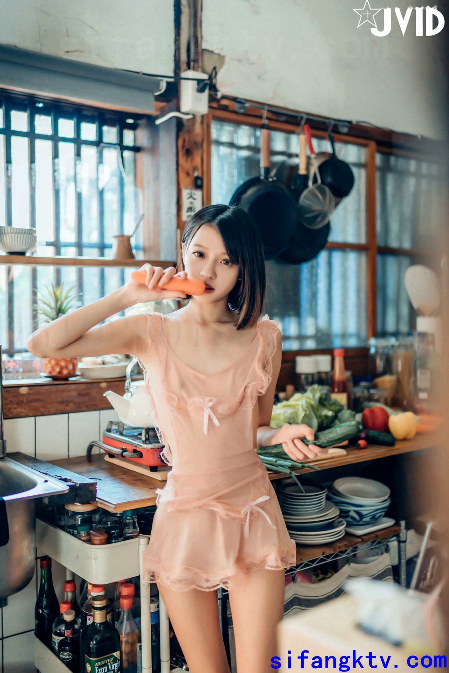 Gallery - JVID妍妍-日系私房居家写真-裸体厨娘女体盛宴-清纯短发唯美诱惑-2021.05.09JVID私房照居家诱惑大尺度性感 女神私房照_秀色女神 - image 115