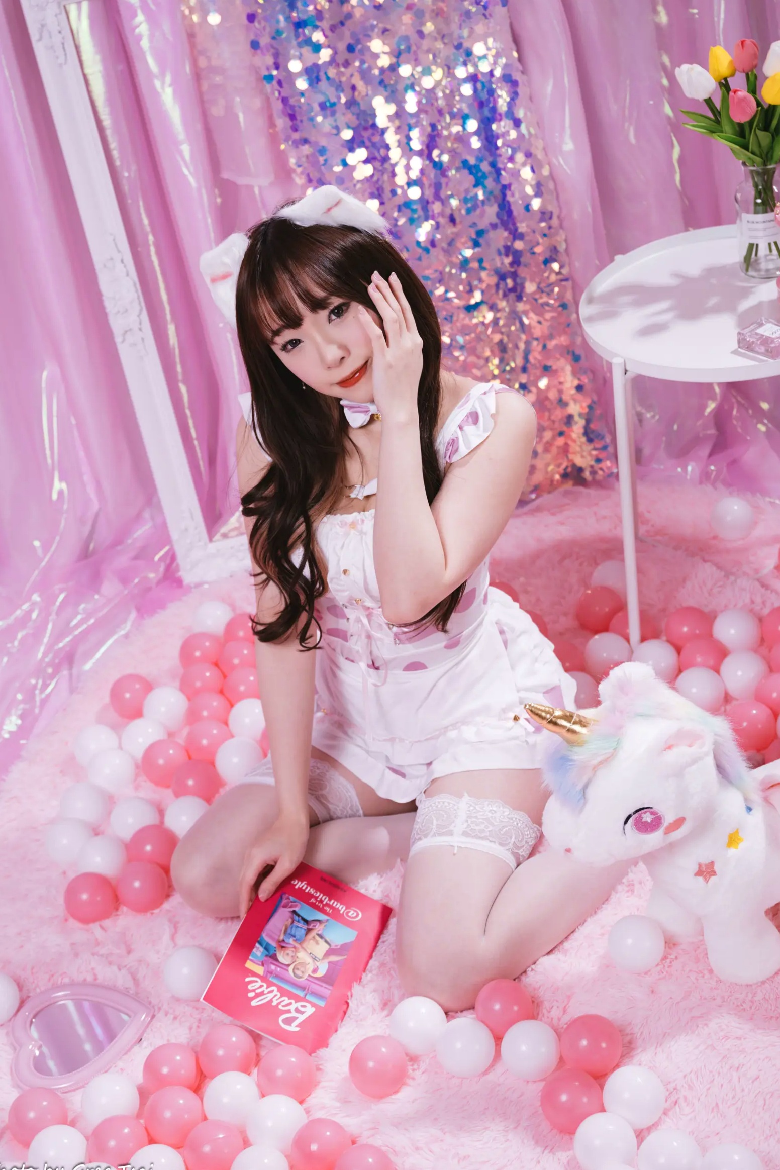 Gallery - 《娃娃 - 可爱女仆梦幻粉色系主题，软萌猫耳少女与独角兽的甜美私房写真 [146P]》萌系女仆治愈系私房照角色扮演 女神私房照_秀色女神 - image 9