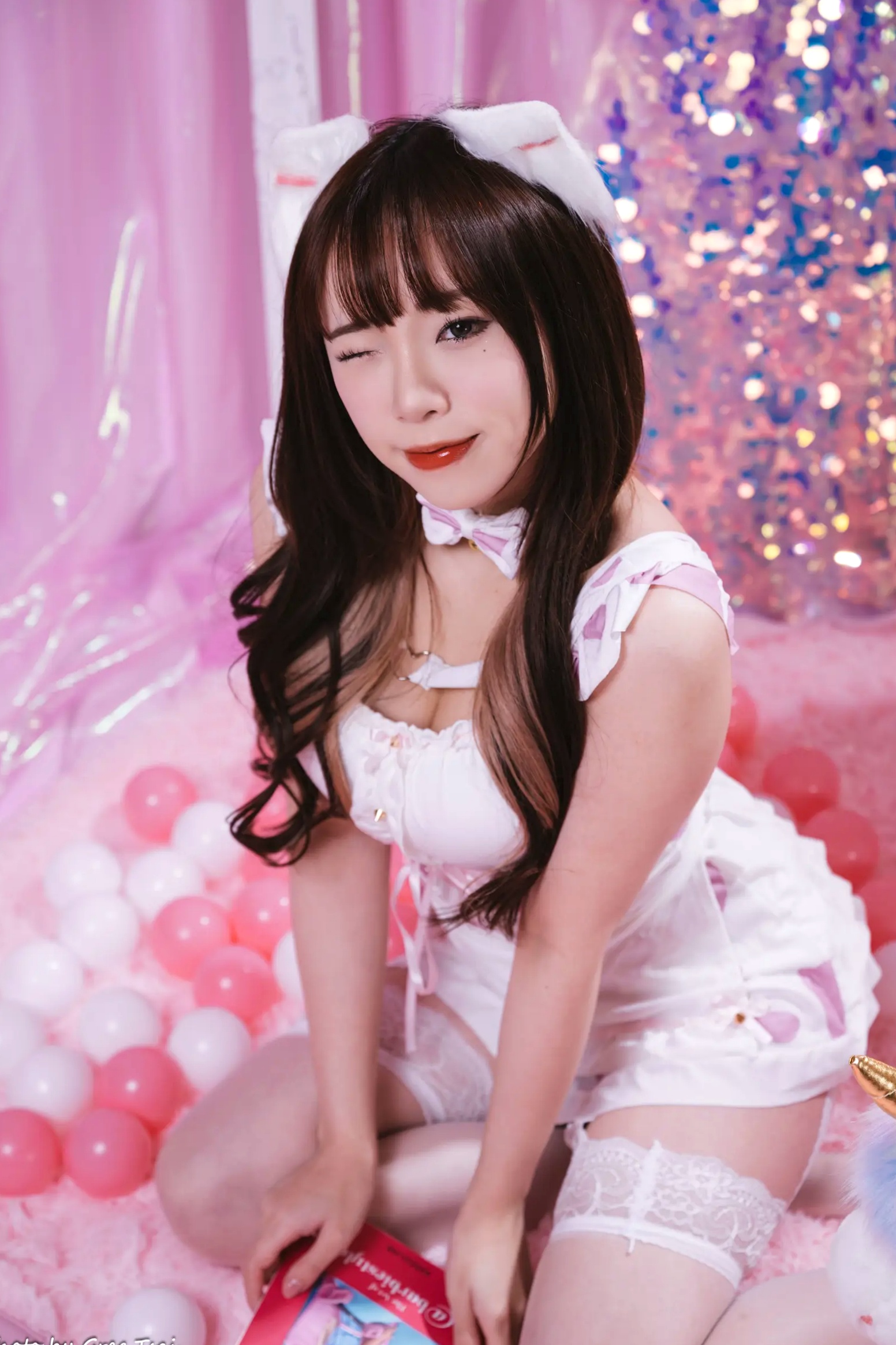 Gallery - 《娃娃 - 可爱女仆梦幻粉色系主题，软萌猫耳少女与独角兽的甜美私房写真 [146P]》萌系女仆治愈系私房照角色扮演 女神私房照_秀色女神 - image 11