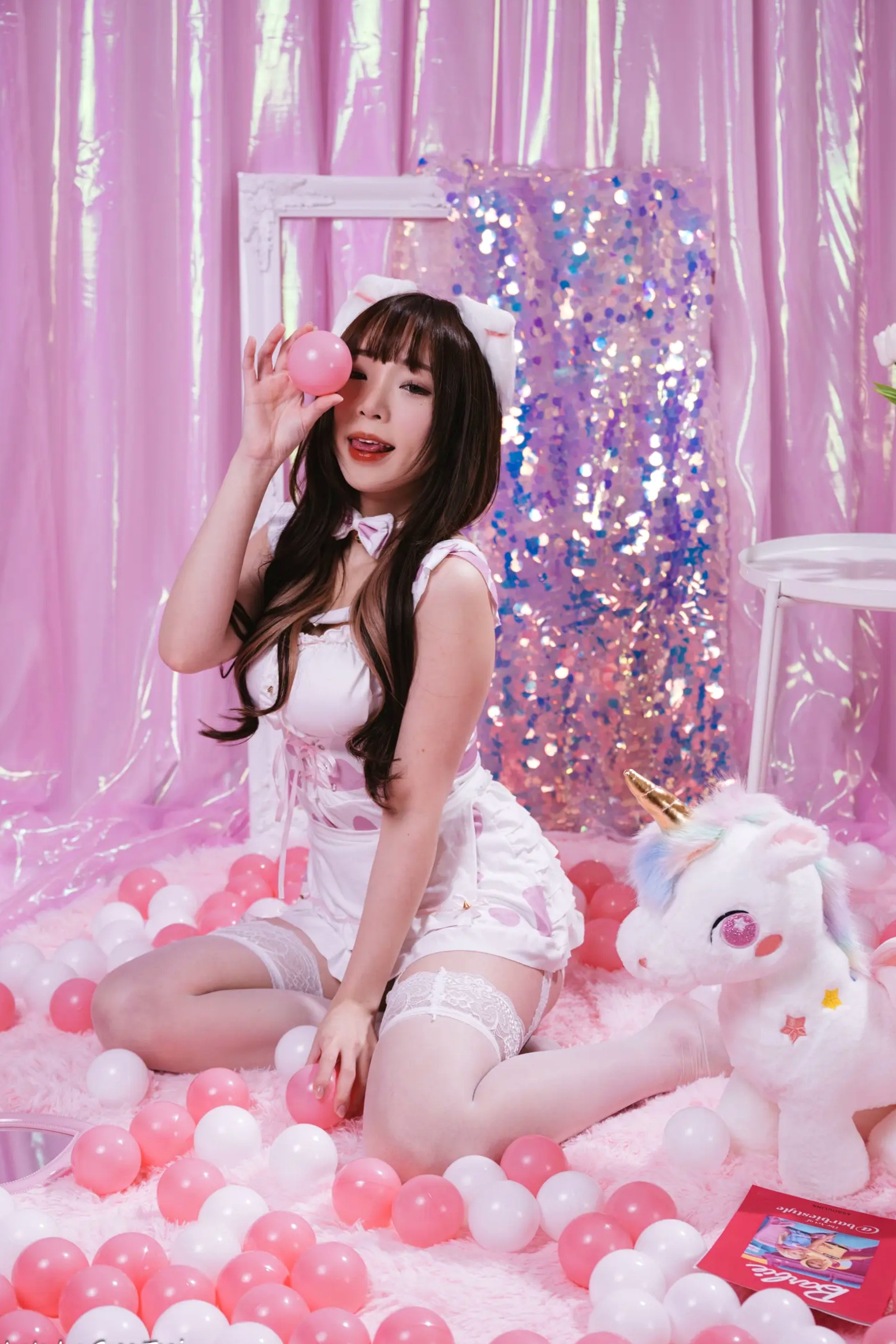 Gallery - 《娃娃 - 可爱女仆梦幻粉色系主题，软萌猫耳少女与独角兽的甜美私房写真 [146P]》萌系女仆治愈系私房照角色扮演 女神私房照_秀色女神 - image 19