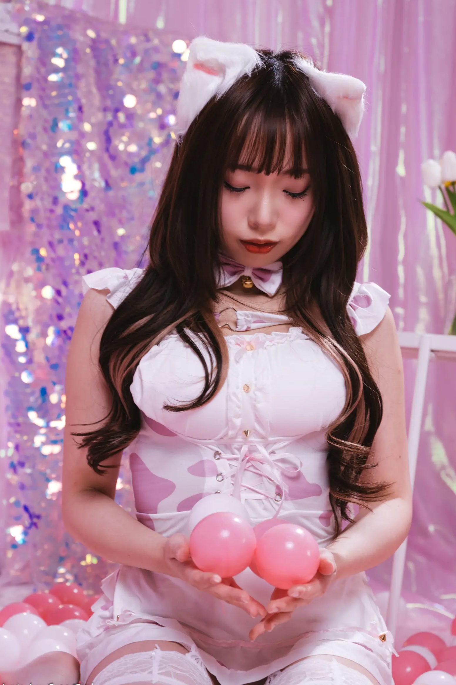Gallery - 《娃娃 - 可爱女仆梦幻粉色系主题，软萌猫耳少女与独角兽的甜美私房写真 [146P]》萌系女仆治愈系私房照角色扮演 女神私房照_秀色女神 - image 27