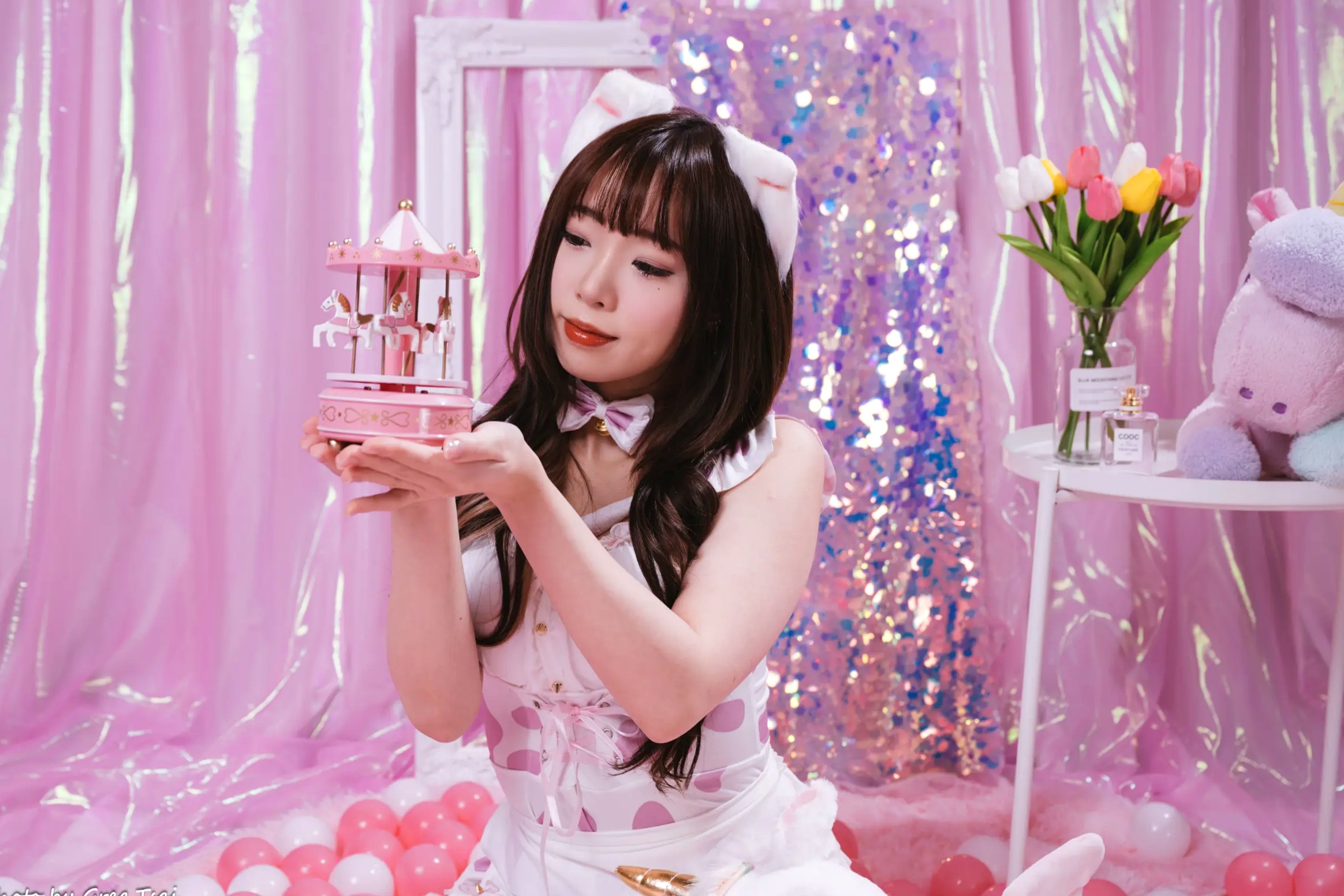 Gallery - 《娃娃 - 可爱女仆梦幻粉色系主题，软萌猫耳少女与独角兽的甜美私房写真 [146P]》萌系女仆治愈系私房照角色扮演 女神私房照_秀色女神 - image 36