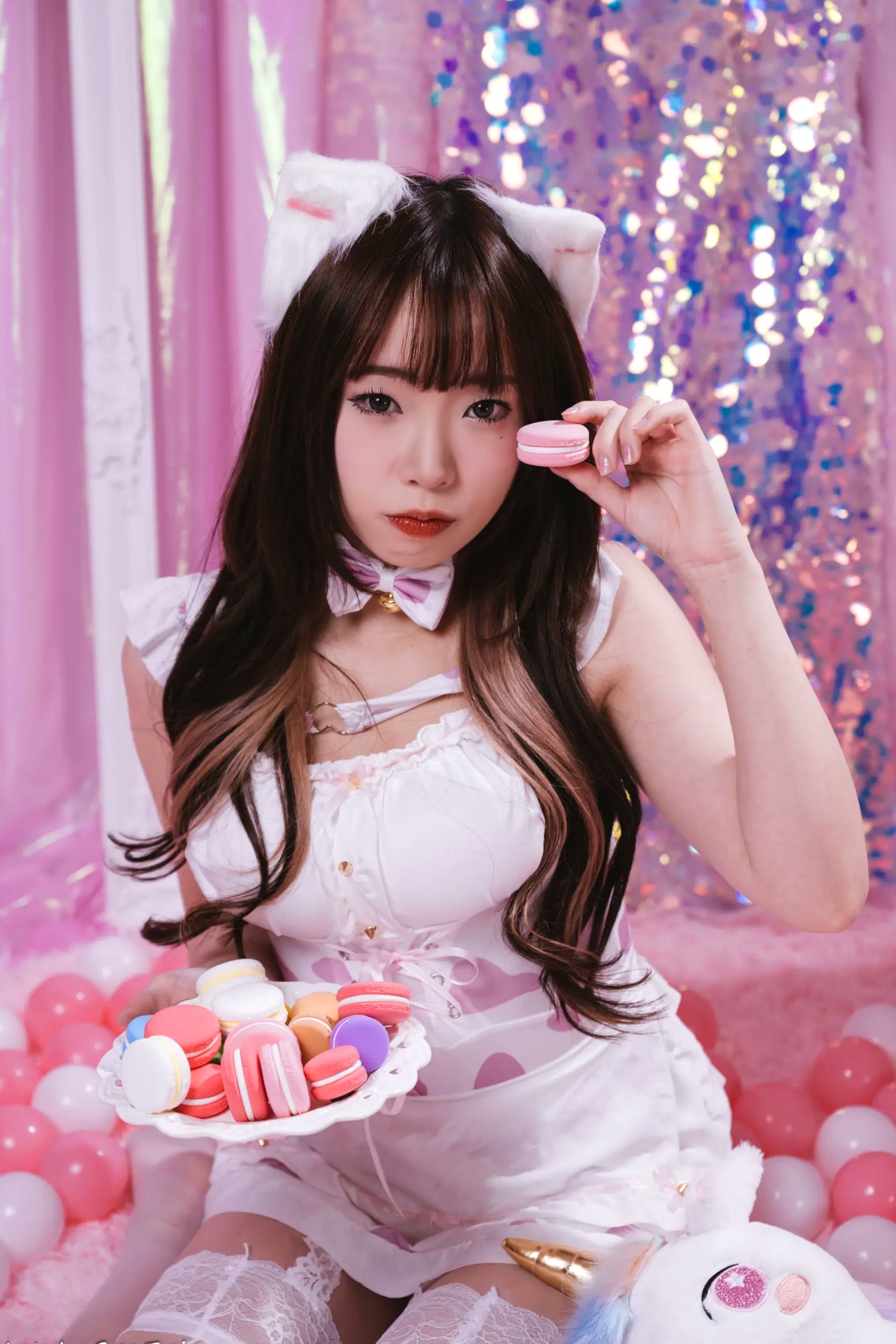 Gallery - 《娃娃 - 可爱女仆梦幻粉色系主题，软萌猫耳少女与独角兽的甜美私房写真 [146P]》萌系女仆治愈系私房照角色扮演 女神私房照_秀色女神 - image 47