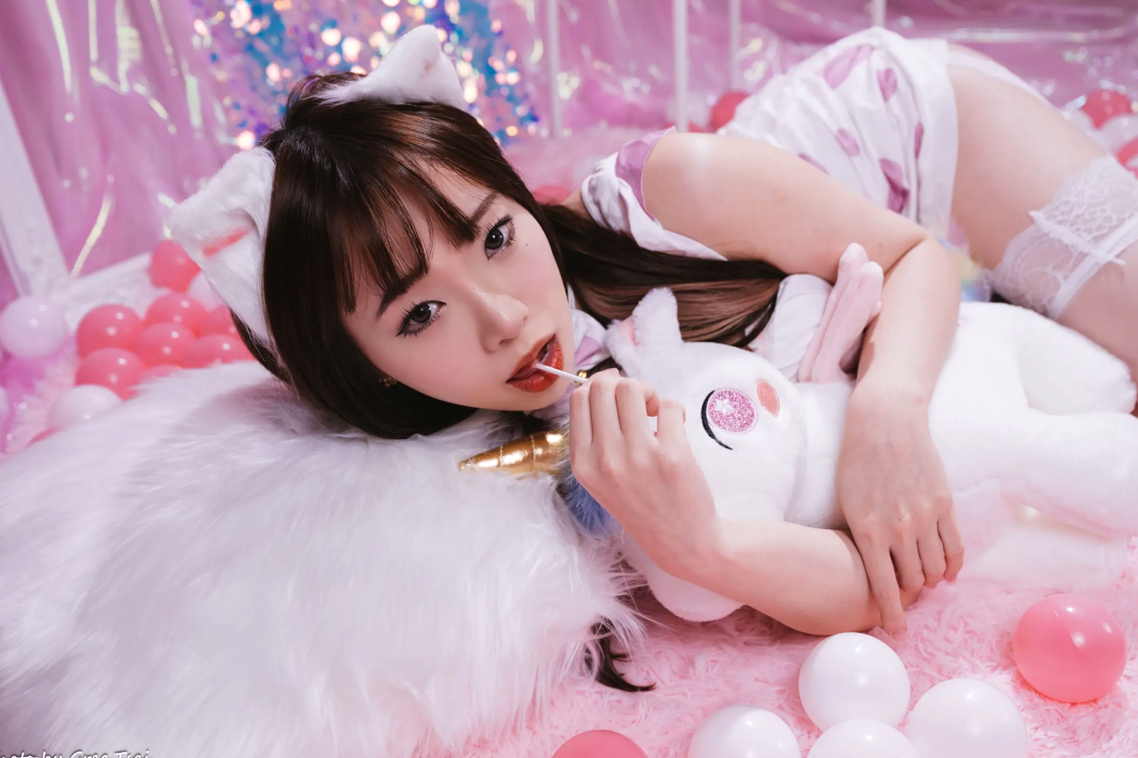 Gallery - 《娃娃 - 可爱女仆梦幻粉色系主题，软萌猫耳少女与独角兽的甜美私房写真 [146P]》萌系女仆治愈系私房照角色扮演 女神私房照_秀色女神 - image 77