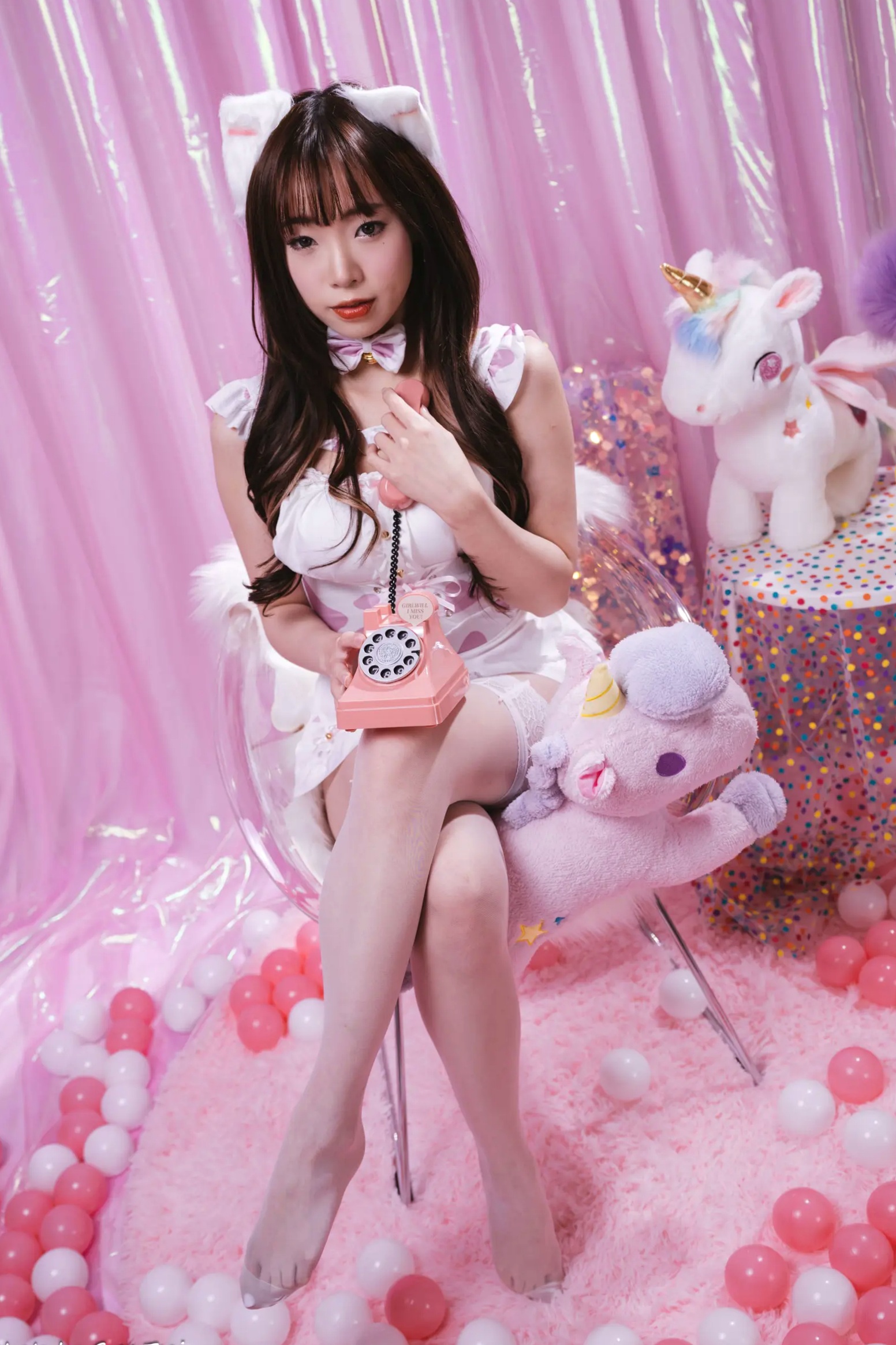 Gallery - 《娃娃 - 可爱女仆梦幻粉色系主题，软萌猫耳少女与独角兽的甜美私房写真 [146P]》萌系女仆治愈系私房照角色扮演 女神私房照_秀色女神 - image 118