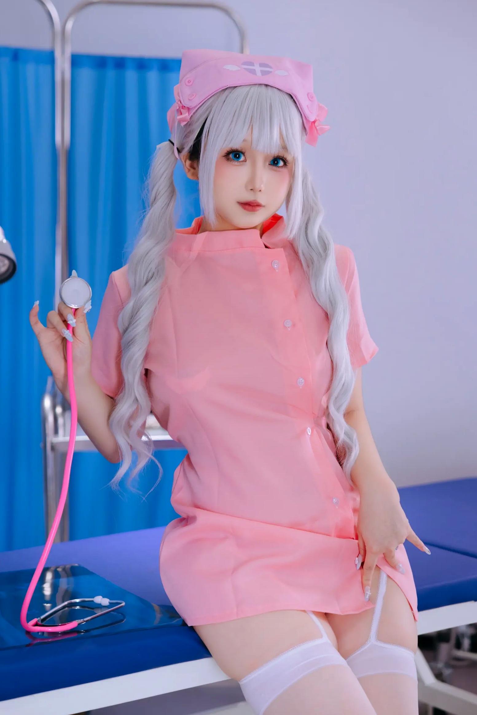 Gallery - Cosplay日奈娇 - 爱心护理 粉嫩护士装大尺度私房写真 [180P]角色扮演护士诱惑大尺度私房照 女神私房照_秀色女神 - image 48