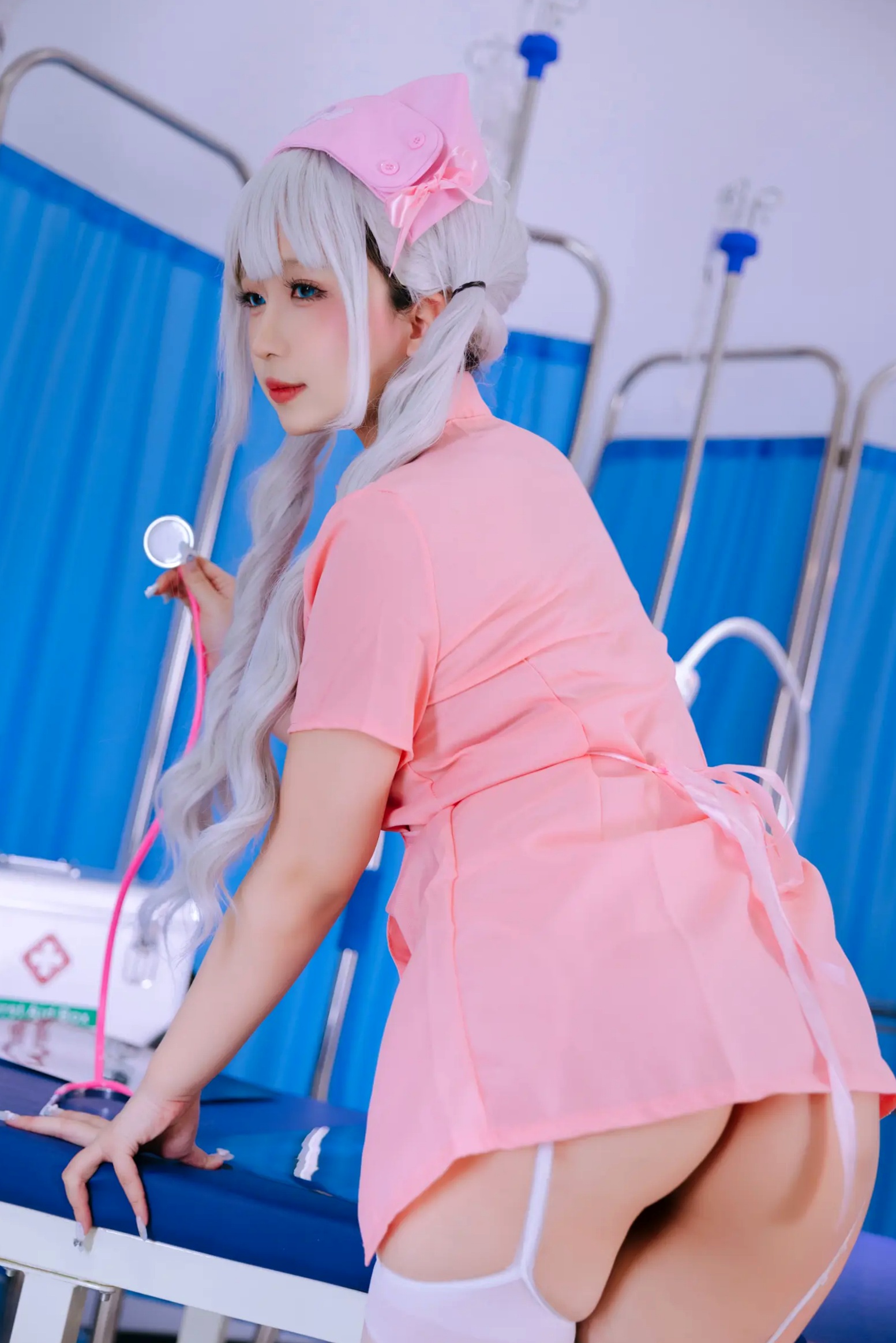 Gallery - Cosplay日奈娇 - 爱心护理 粉嫩护士装大尺度私房写真 [180P]角色扮演护士诱惑大尺度私房照 女神私房照_秀色女神 - image 49