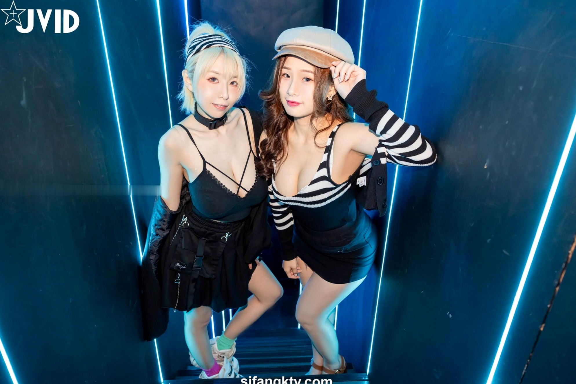 Gallery - JVID婕咪、黎菲儿-万圣节派对之万淫密室-双美性感角色扮演，火辣互动、极致情欲剧情AV，挑战视觉极限，2022.10.27JVID角色扮演大尺度性感 女神私房照_秀色女神 - image 8
