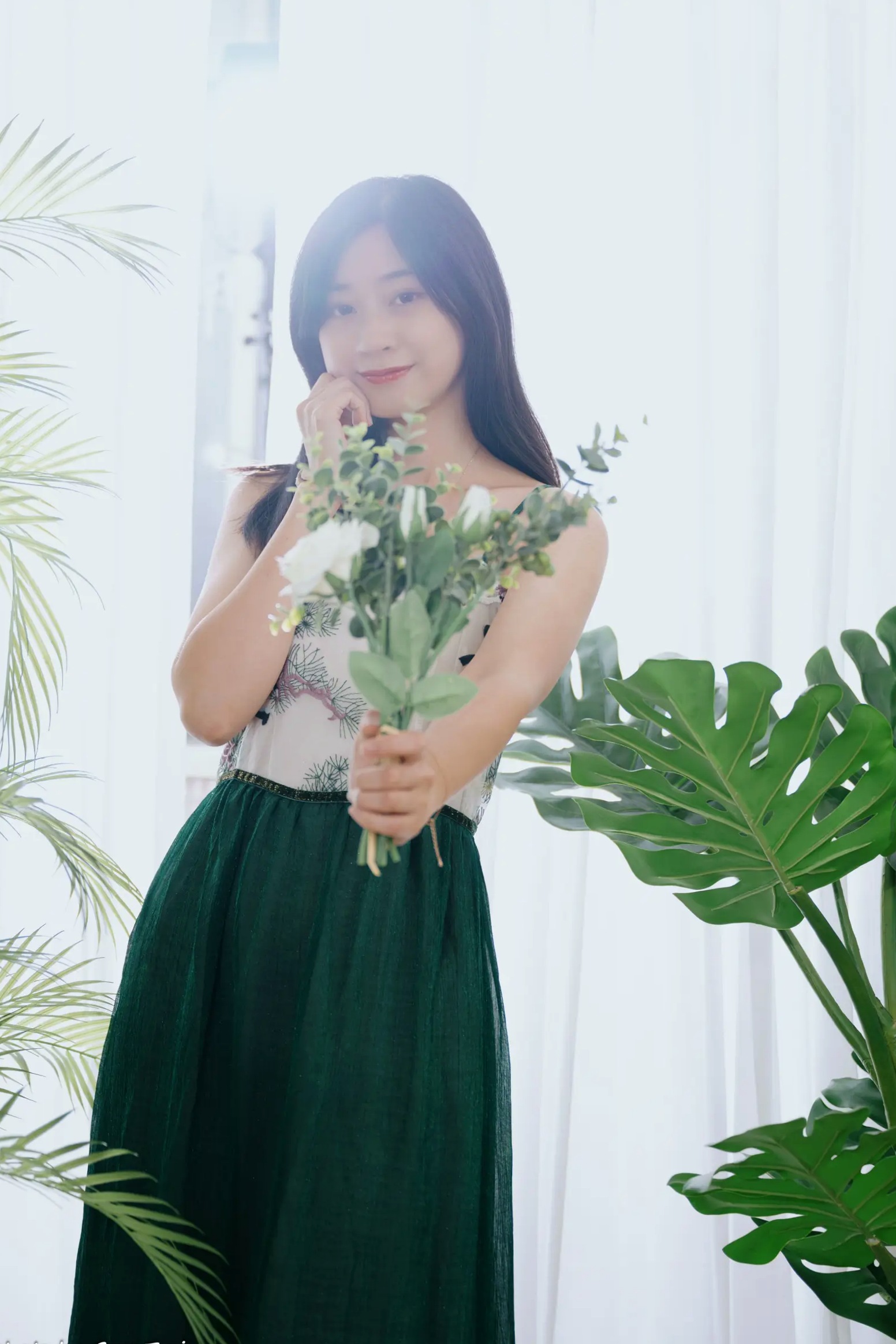 Gallery - 若颖 - 森系吊带长裙写真，清新治愈氧气少女，唯美私房摄影清新气质治愈系私房照 女神私房照_秀色女神 - image 111