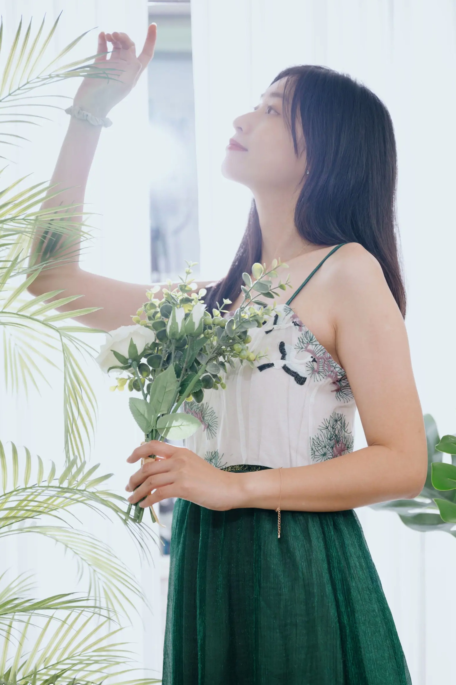 Gallery - 若颖 - 森系吊带长裙写真，清新治愈氧气少女，唯美私房摄影清新气质治愈系私房照 女神私房照_秀色女神 - image 112