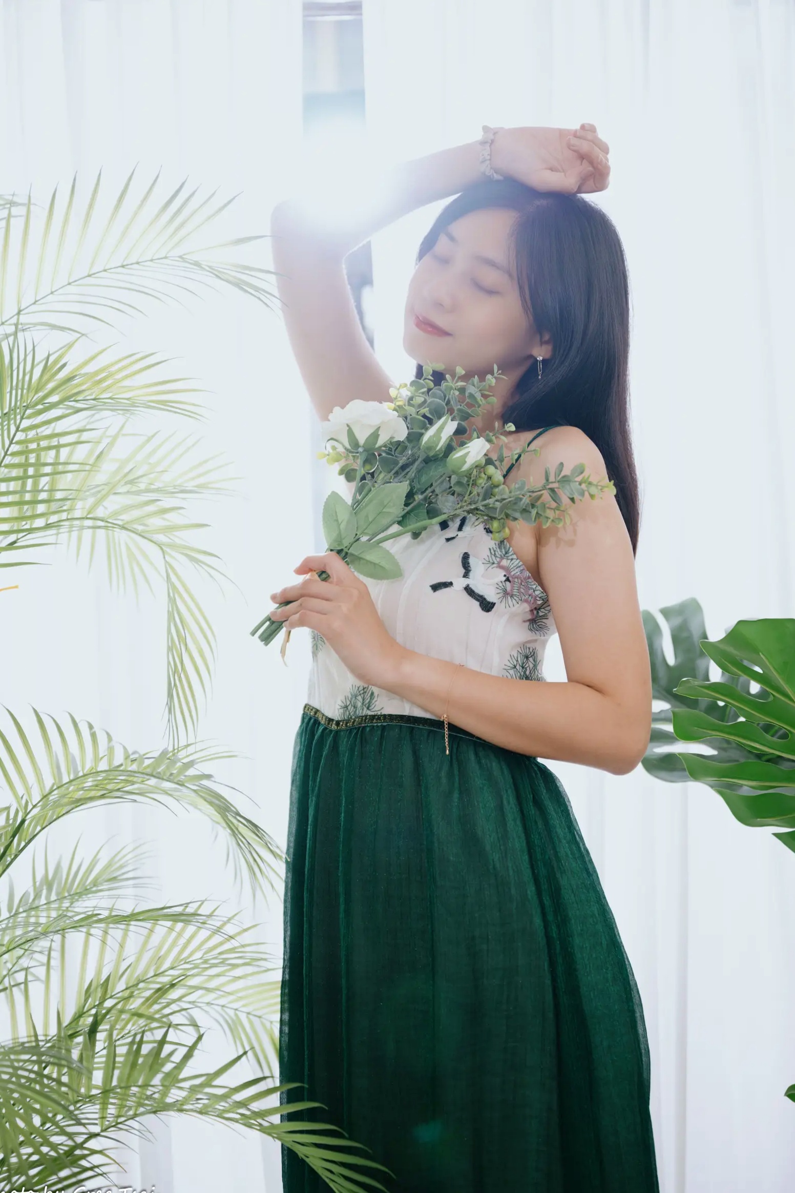 Gallery - 若颖 - 森系吊带长裙写真，清新治愈氧气少女，唯美私房摄影清新气质治愈系私房照 女神私房照_秀色女神 - image 113