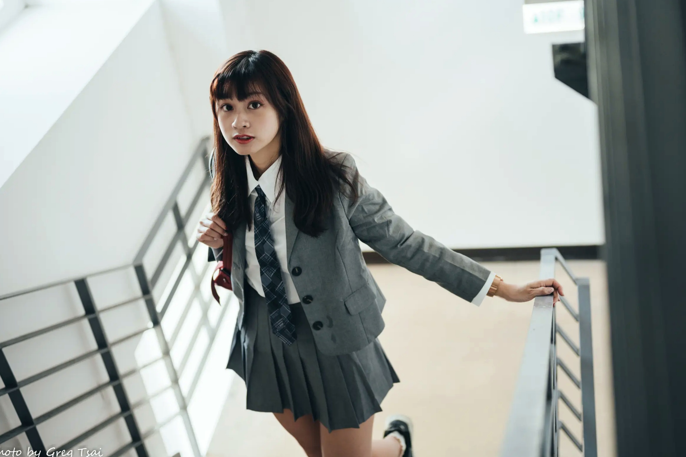 Gallery - 若颖 - 北科大校园青春私房照，清纯学妹校服校园风系列清纯校服治愈系气质私房照 女神私房照_秀色女神 - image 84