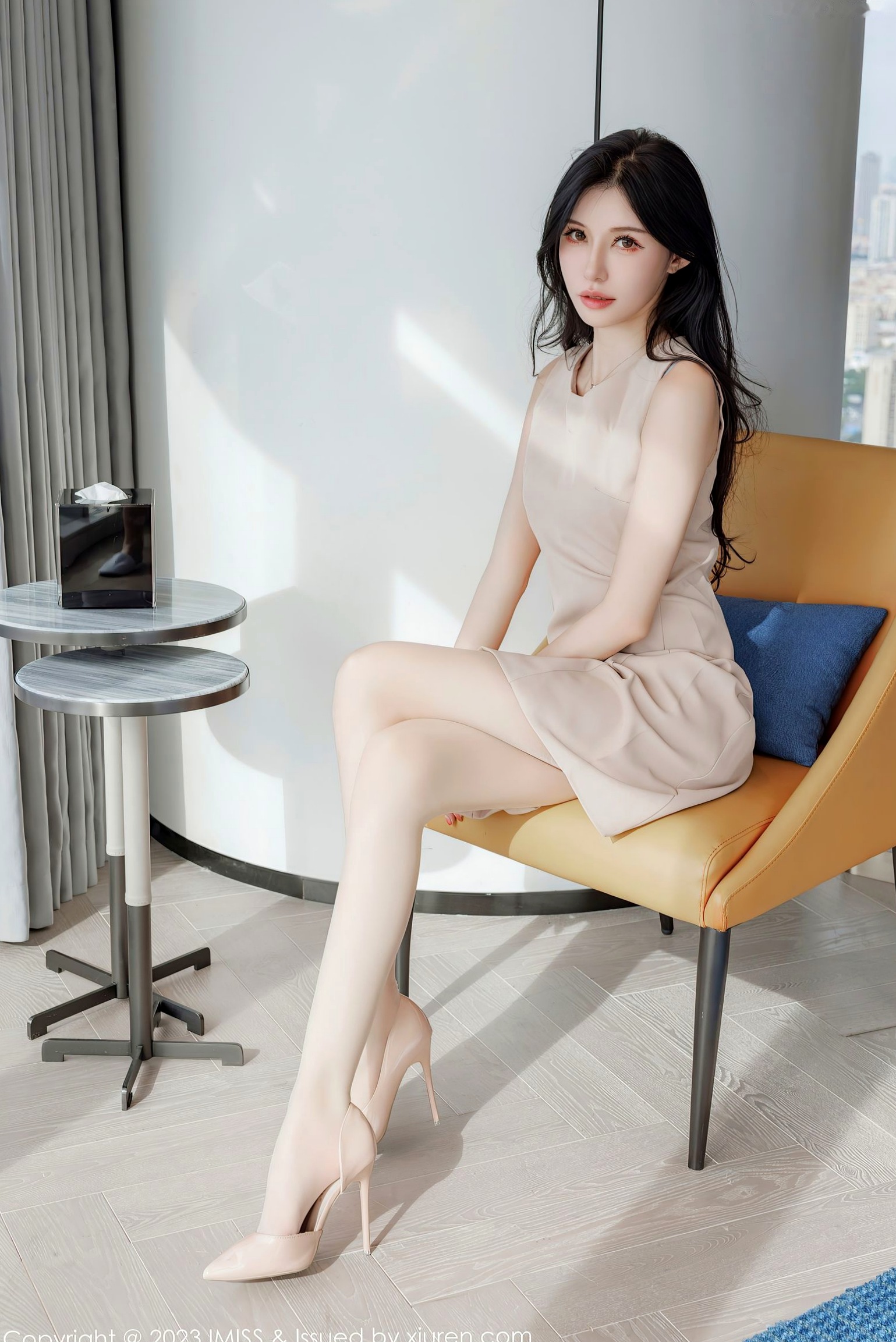 Gallery - IMiss爱蜜社 - Honey Club -746-泥鳅鳅-米色职场套装与蓝灰蕾丝内衣诱惑-高空落地窗职场女神私房写真爱蜜社 - Honey Club 制服内衣私房照气质 女神私房照_秀色女神 - image 6