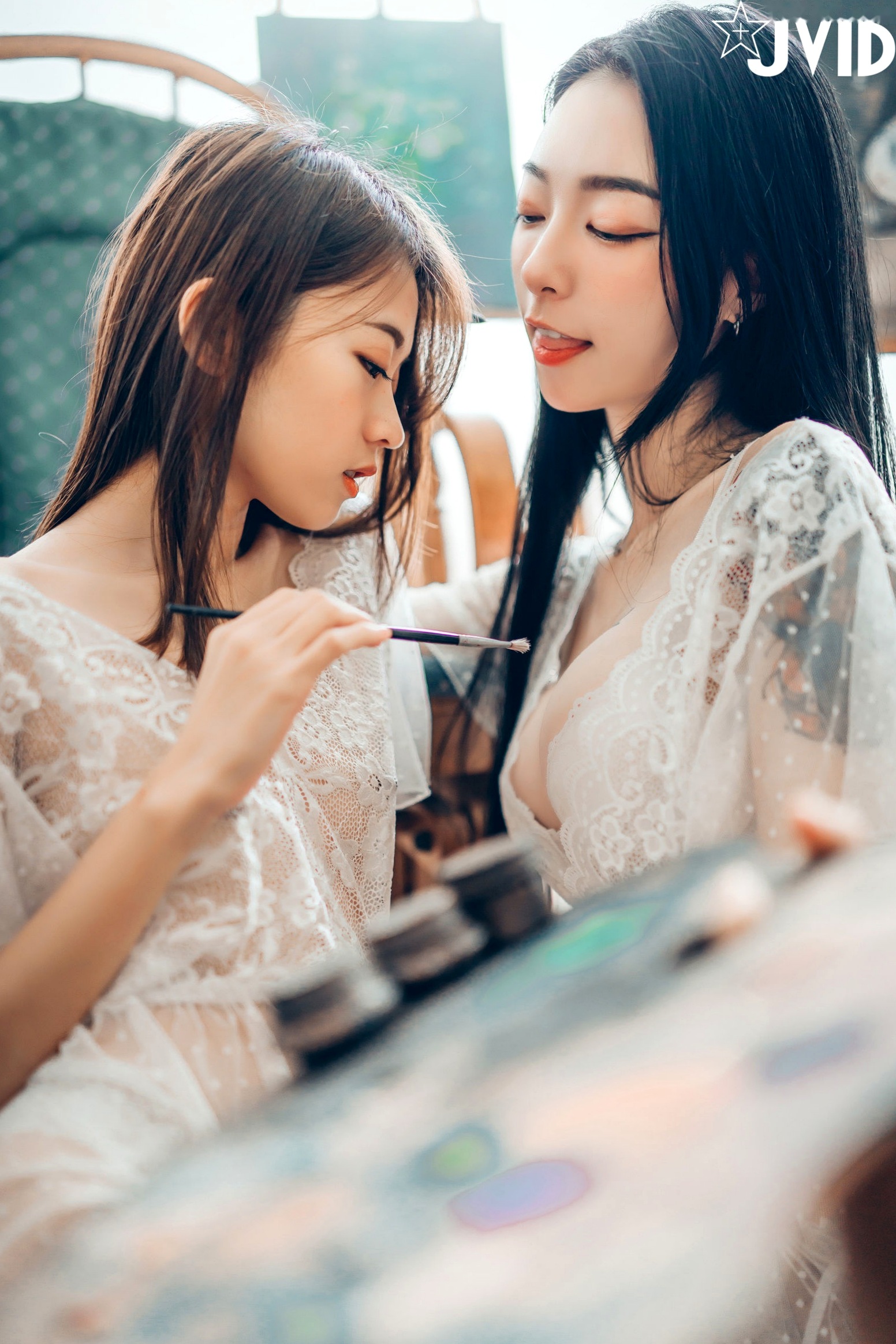Gallery - JVID-飘飘-妍妍-百合花神の美少女-绝美私房摄影-大尺度百合互动-辰辰特别客串-性感视觉盛宴JVID性感诱惑私房照大尺度尤物 女神私房照_秀色女神 - image 12