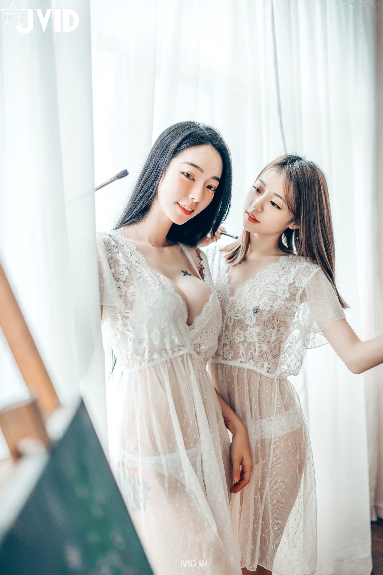 Gallery - JVID-飘飘-妍妍-百合花神の美少女-绝美私房摄影-大尺度百合互动-辰辰特别客串-性感视觉盛宴JVID性感诱惑私房照大尺度尤物 女神私房照_秀色女神 - image 24