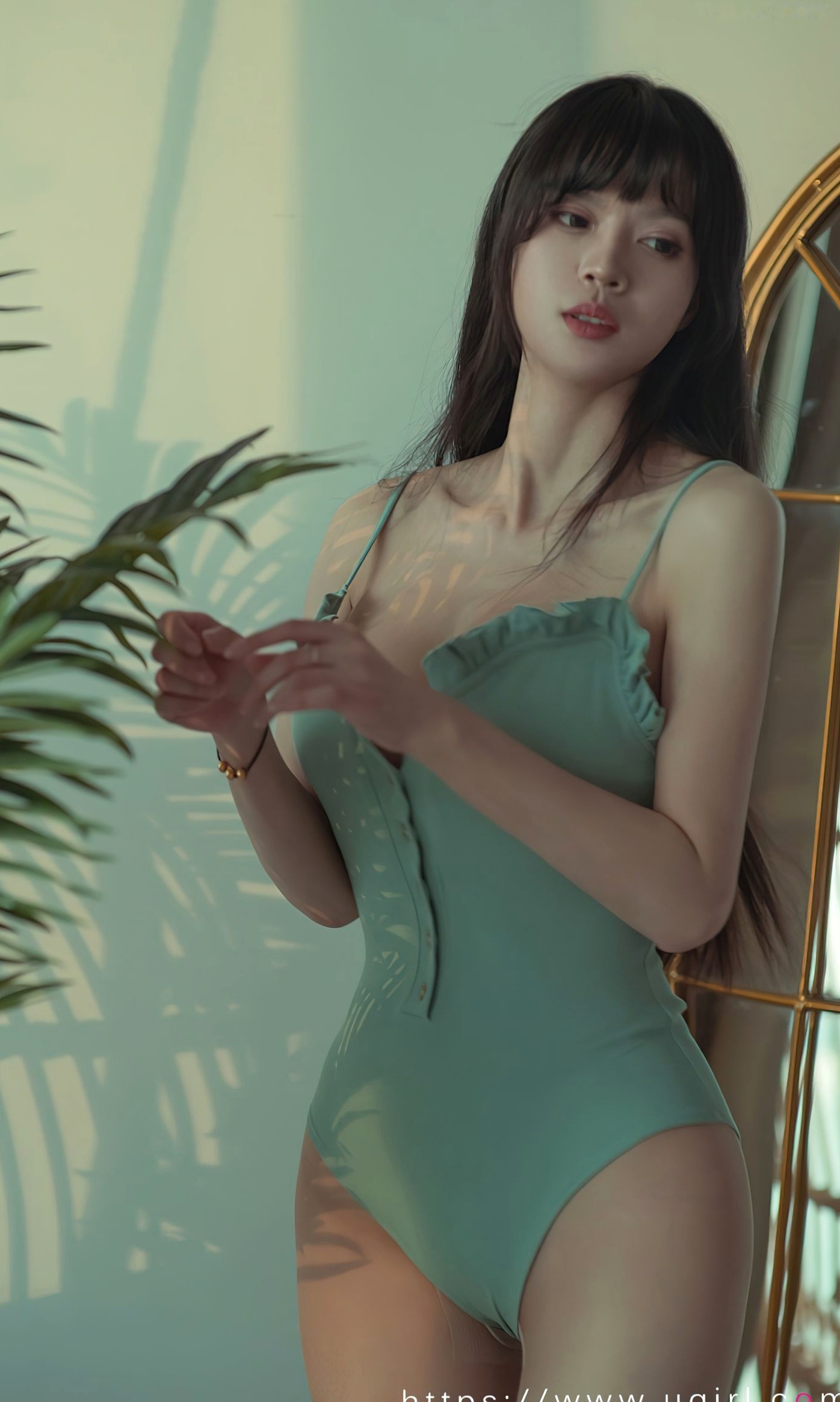 Gallery - UGirlsApp尤果圈 - Chiness Model 爱尤物 - Love Beauty -2679模特 - model合辑《醉思》：室内私房写真，极致诱惑连体衣与蕾丝黑裙展现绝美曲线爱尤物 - Love Beauty 性感诱惑私房照尤果网 - Chiness Model 波涛胸涌 女神私房照_秀色女神 - image 13