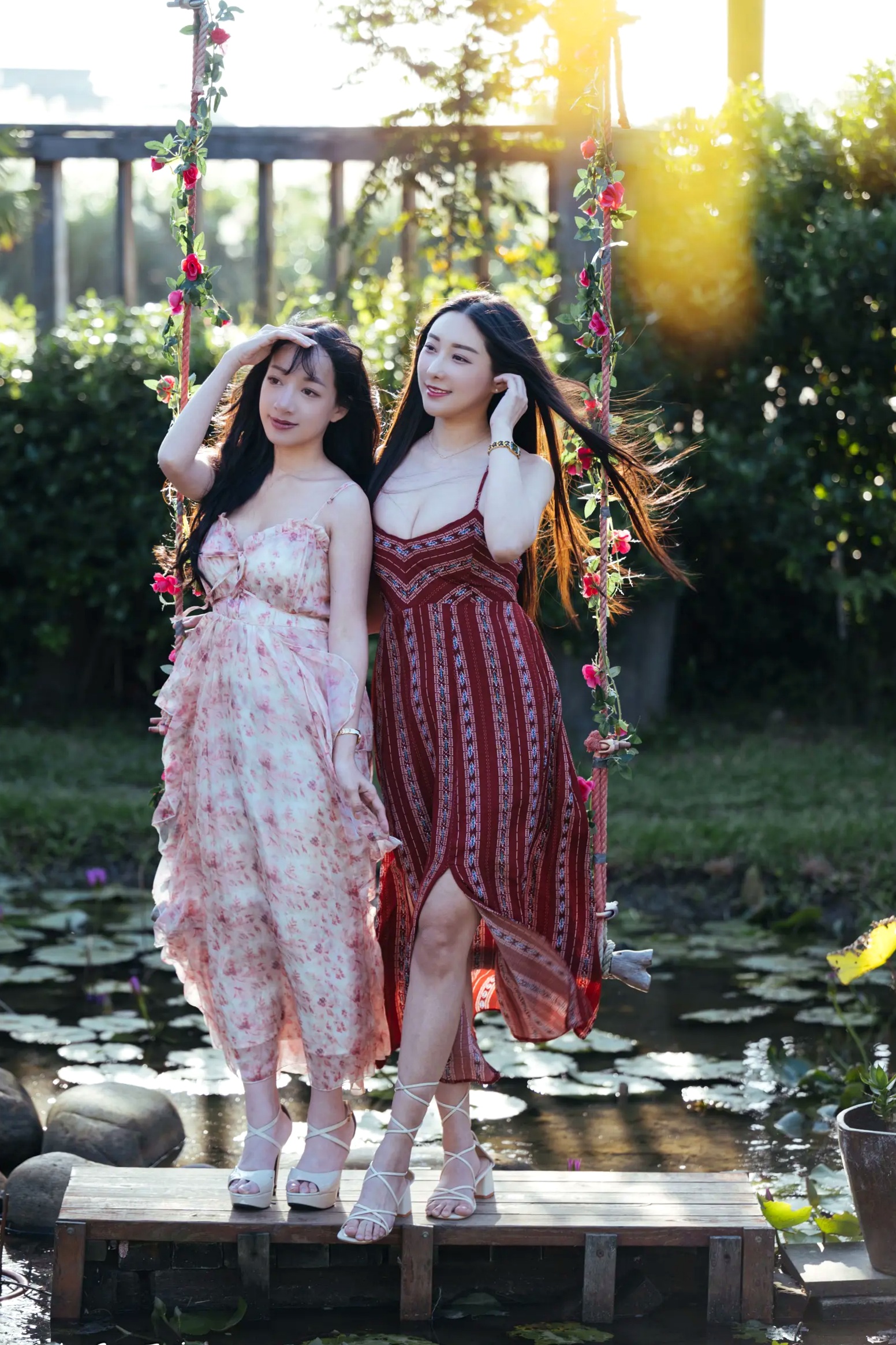 Gallery - 《轩颖小葵 - 桃园》户外清新写真，气质女神唯美秋千，自然风光下的迷人时刻[109P]户外气质清新治愈系女神 女神私房照_秀色女神 - image 28
