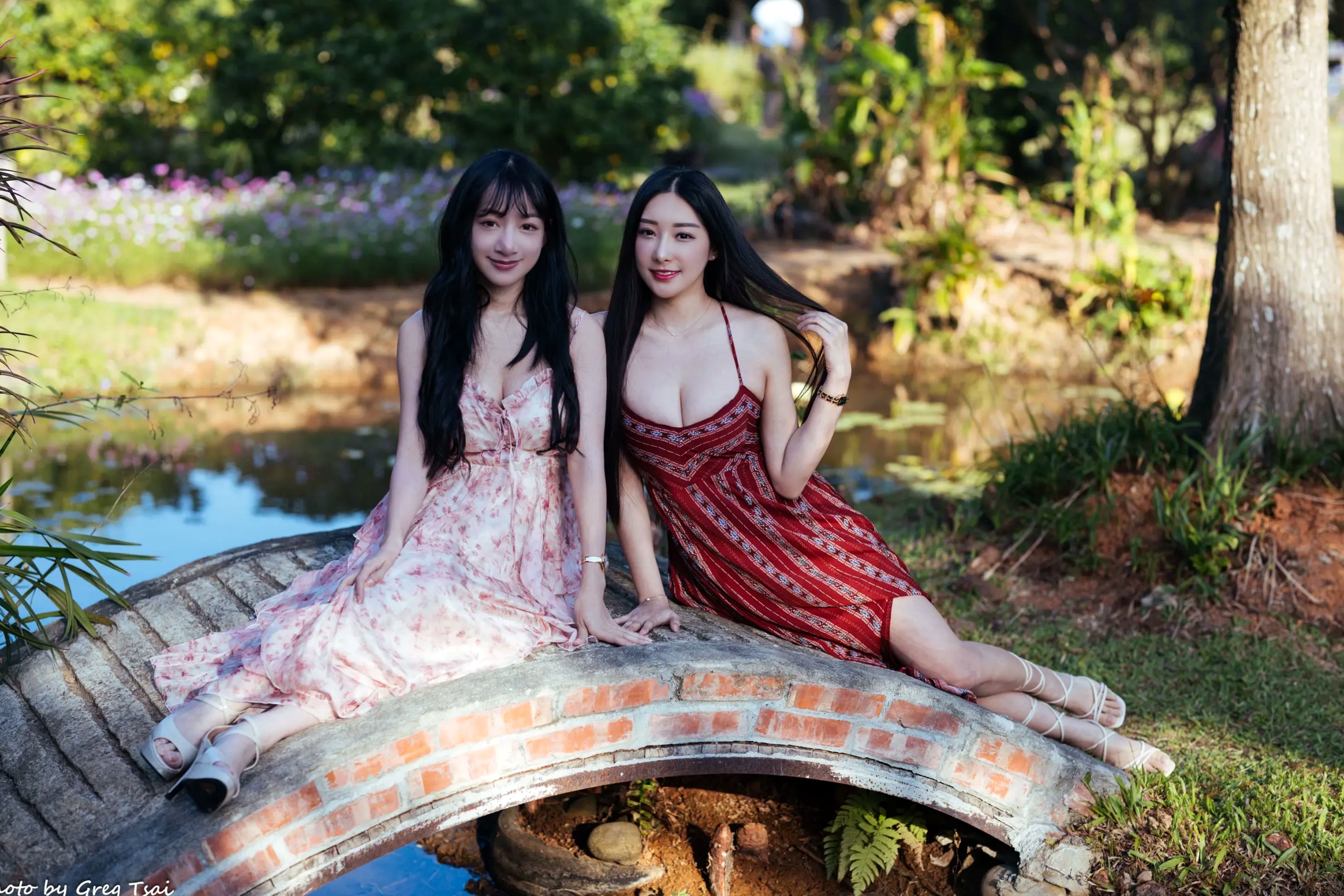Gallery - 《轩颖小葵 - 桃园》户外清新写真，气质女神唯美秋千，自然风光下的迷人时刻[109P]户外气质清新治愈系女神 女神私房照_秀色女神 - image 31