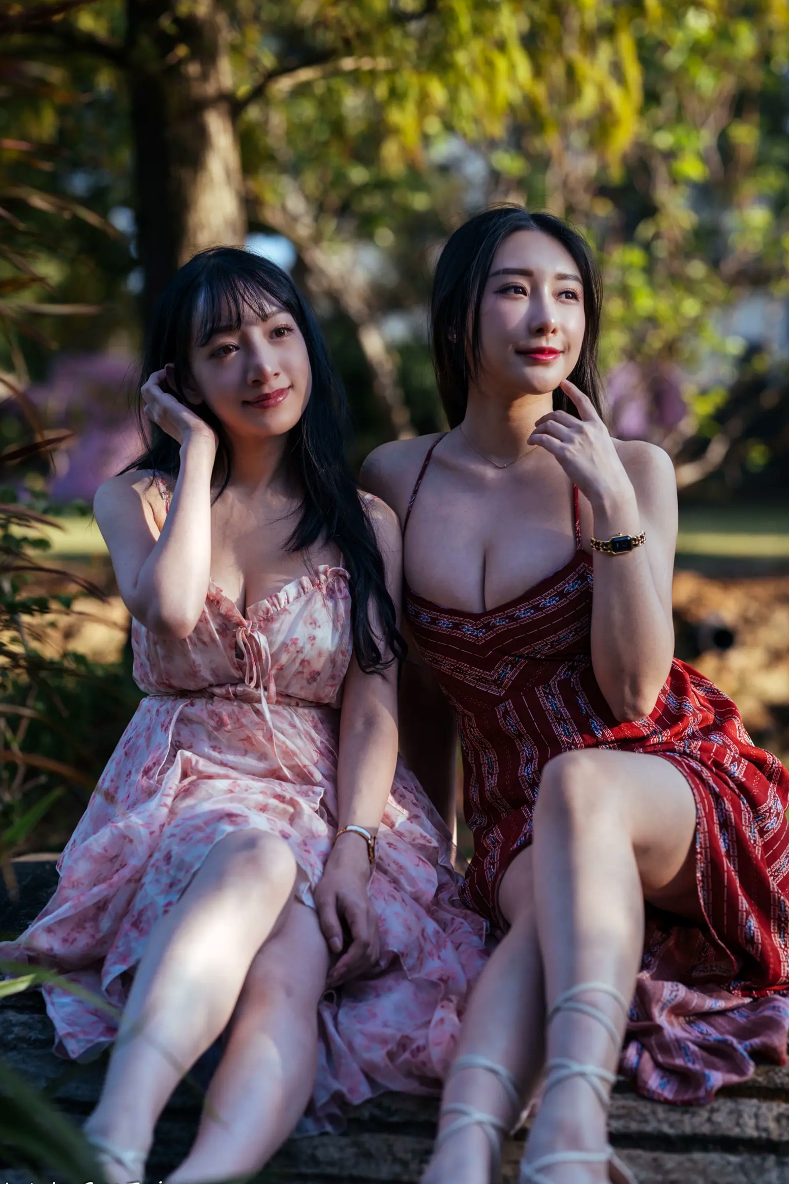 Gallery - 《轩颖小葵 - 桃园》户外清新写真，气质女神唯美秋千，自然风光下的迷人时刻[109P]户外气质清新治愈系女神 女神私房照_秀色女神 - image 37