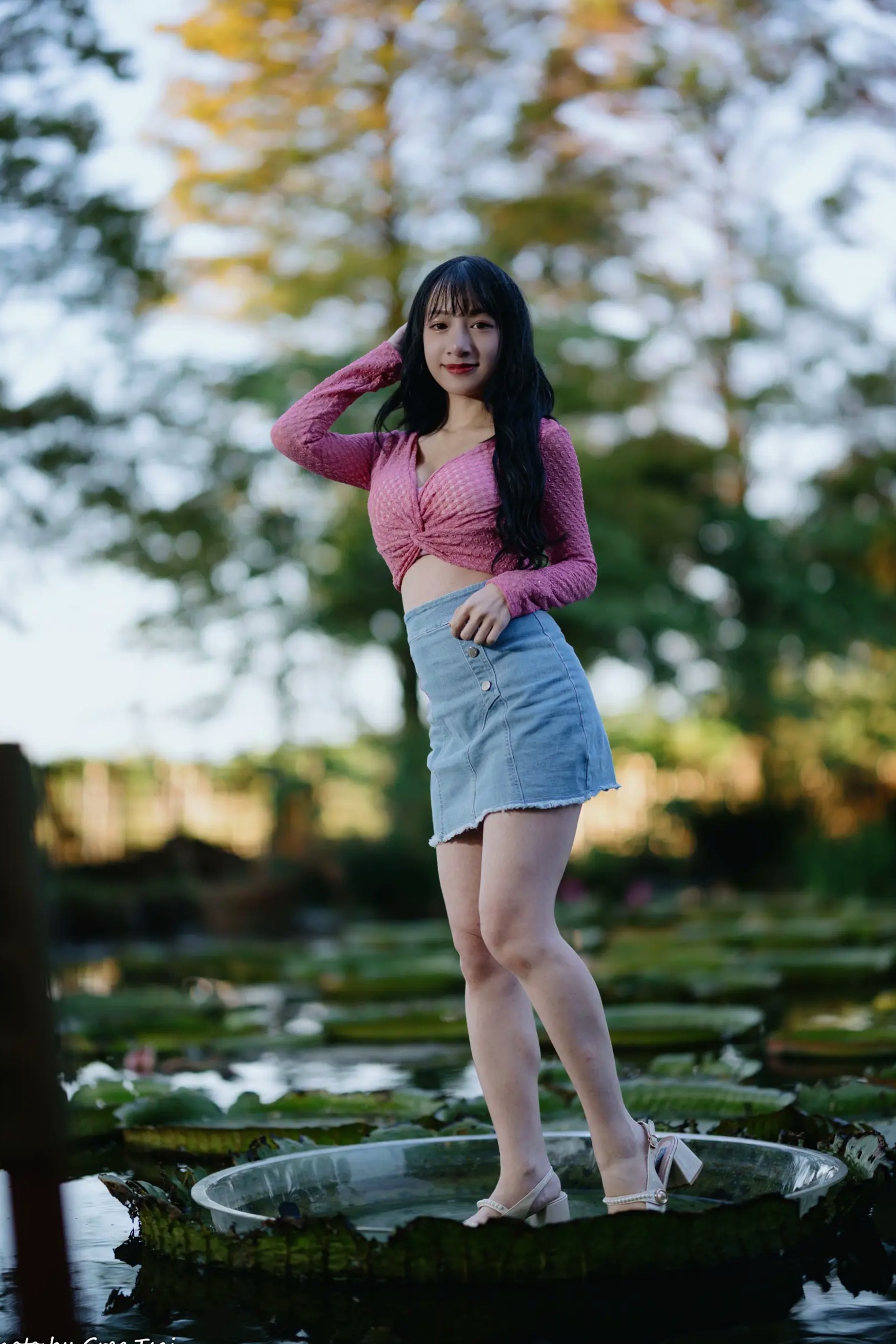 Gallery - 《轩颖小葵 - 桃园》户外清新写真，气质女神唯美秋千，自然风光下的迷人时刻[109P]户外气质清新治愈系女神 女神私房照_秀色女神 - image 61