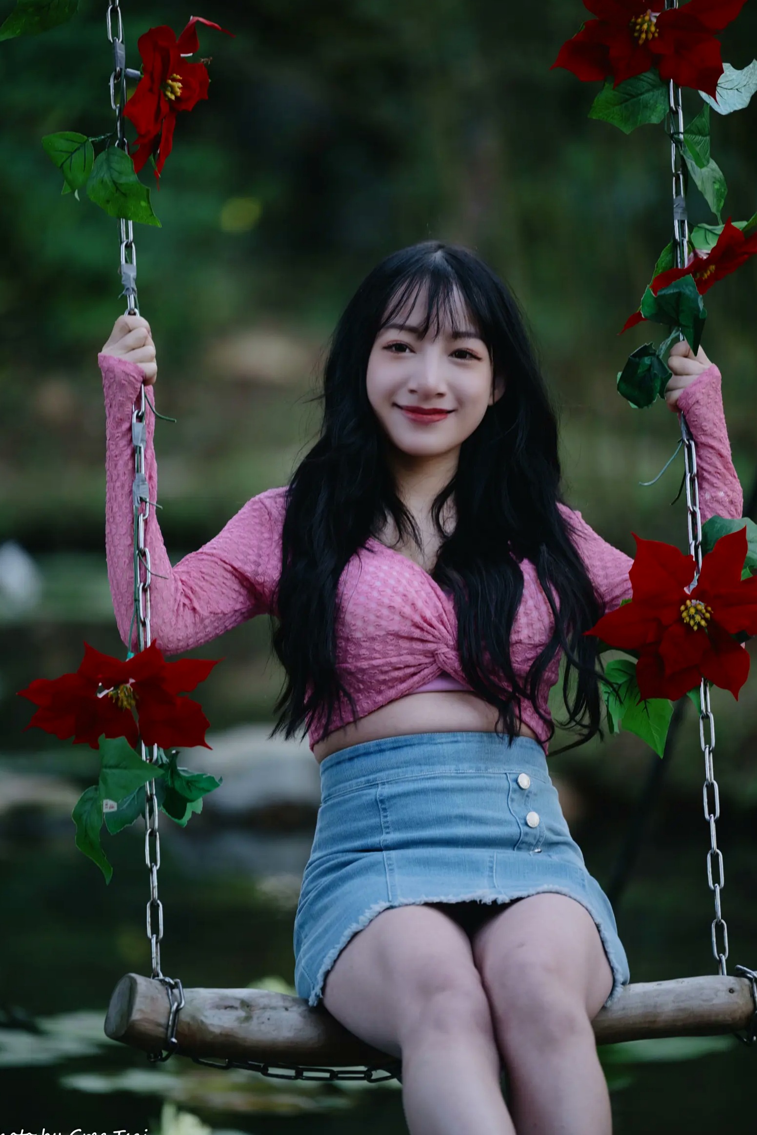 Gallery - 《轩颖小葵 - 桃园》户外清新写真，气质女神唯美秋千，自然风光下的迷人时刻[109P]户外气质清新治愈系女神 女神私房照_秀色女神 - image 79