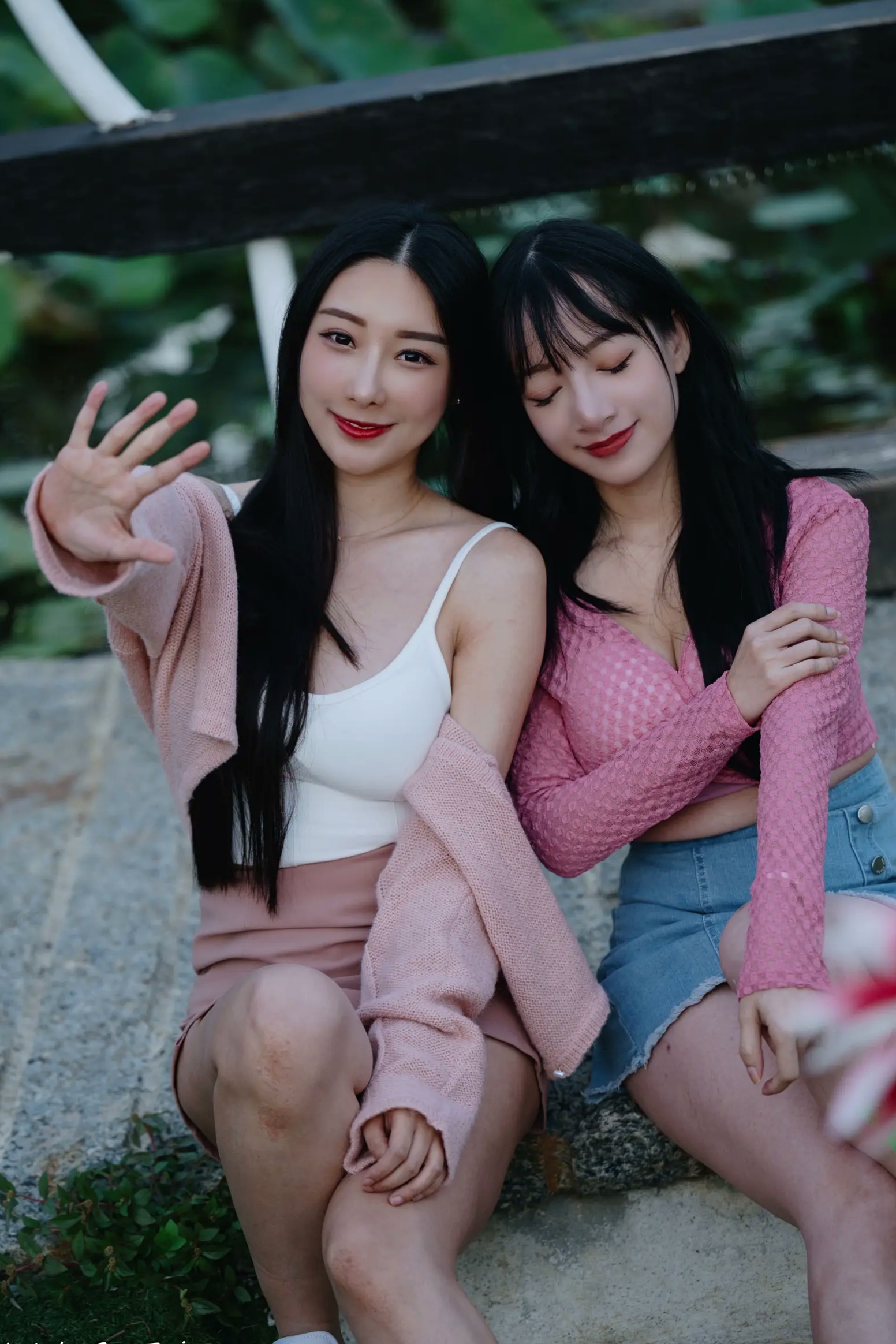 Gallery - 《轩颖小葵 - 桃园》户外清新写真，气质女神唯美秋千，自然风光下的迷人时刻[109P]户外气质清新治愈系女神 女神私房照_秀色女神 - image 104