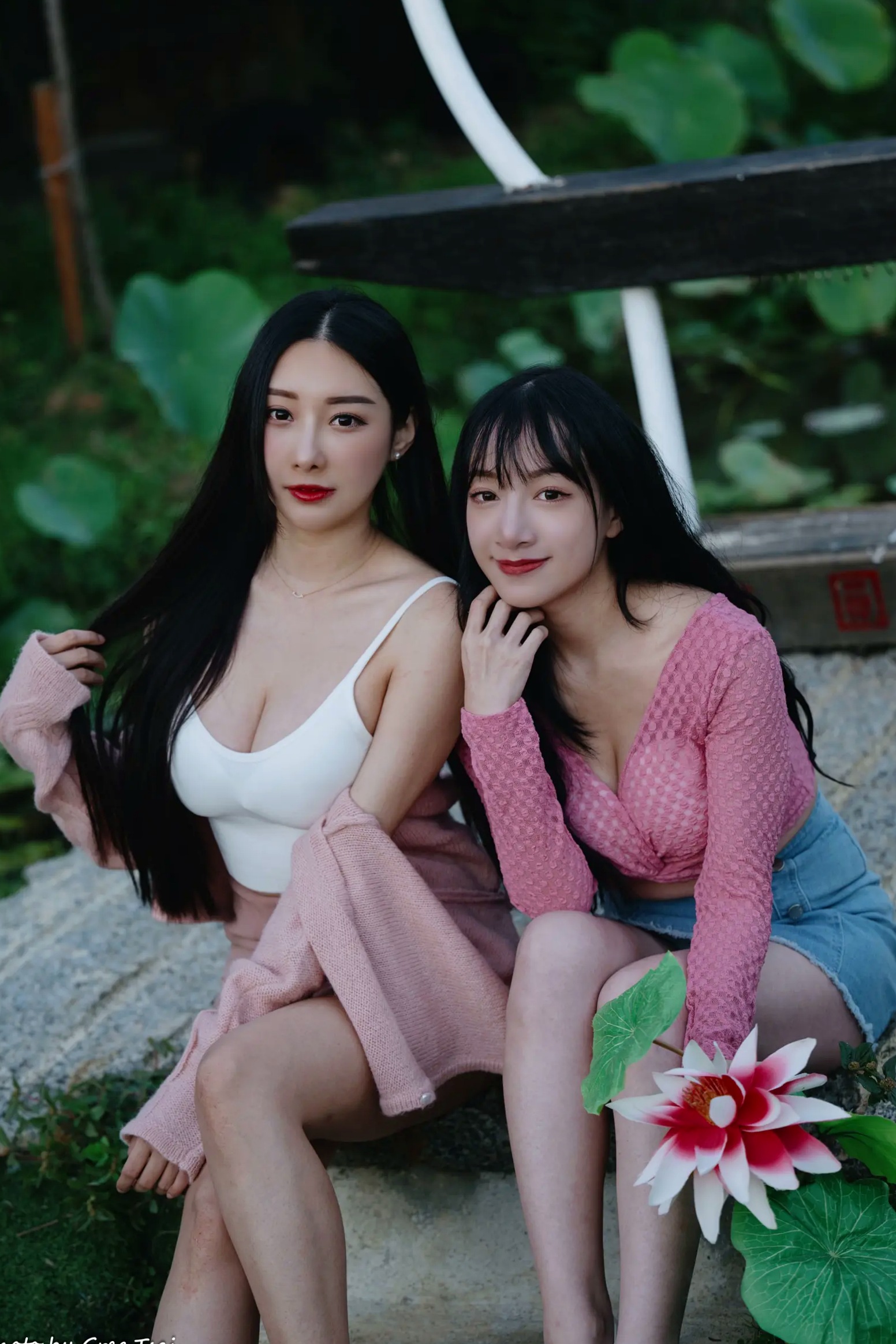Gallery - 《轩颖小葵 - 桃园》户外清新写真，气质女神唯美秋千，自然风光下的迷人时刻[109P]户外气质清新治愈系女神 女神私房照_秀色女神 - image 106