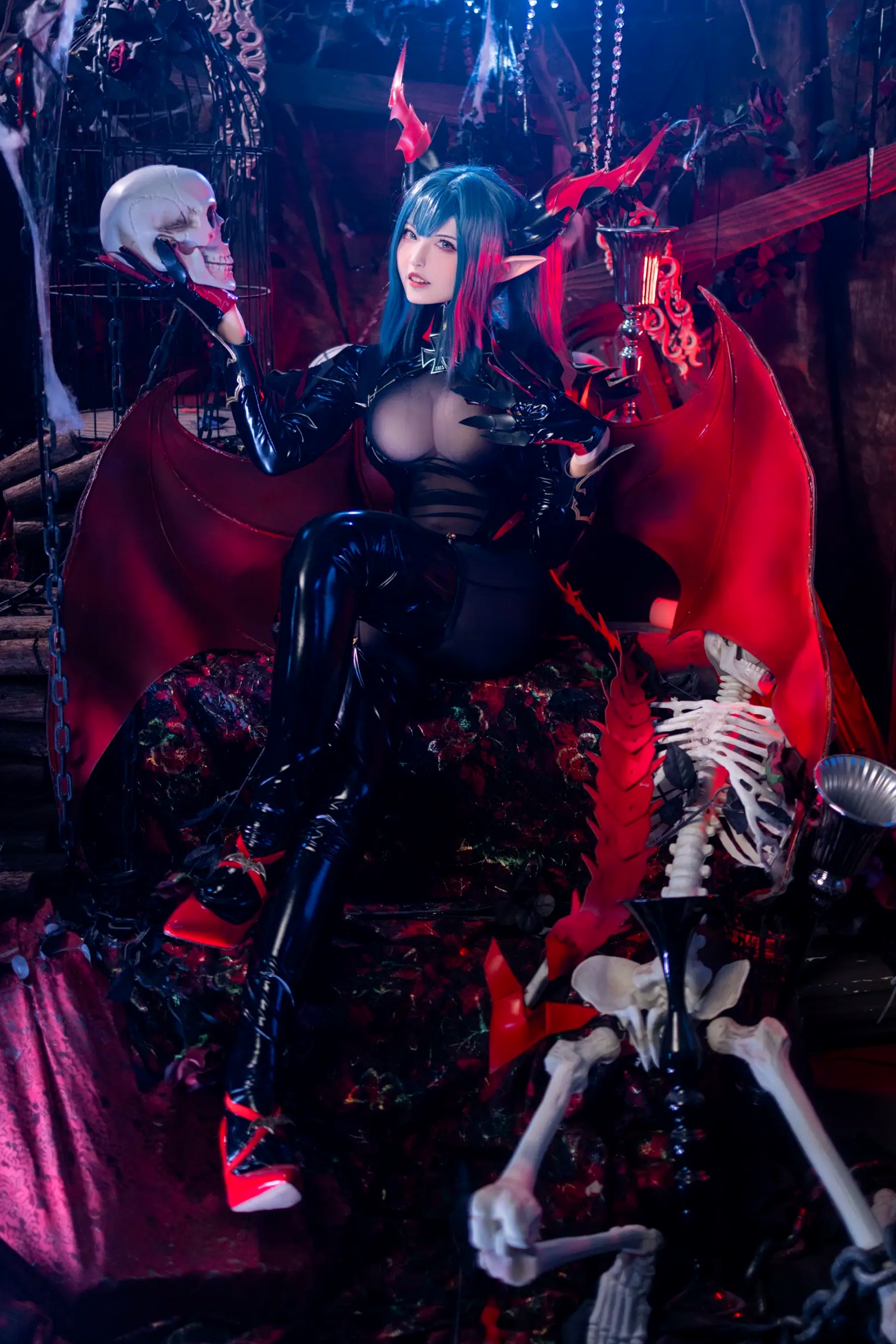 Gallery - 山崎雷纳 - 雷根斯堡：暗黑魔女Cosplay，魅魔漆皮造型极致诱惑与神秘美艳性感角色扮演诱惑大尺度 女神私房照_秀色女神 - image 30