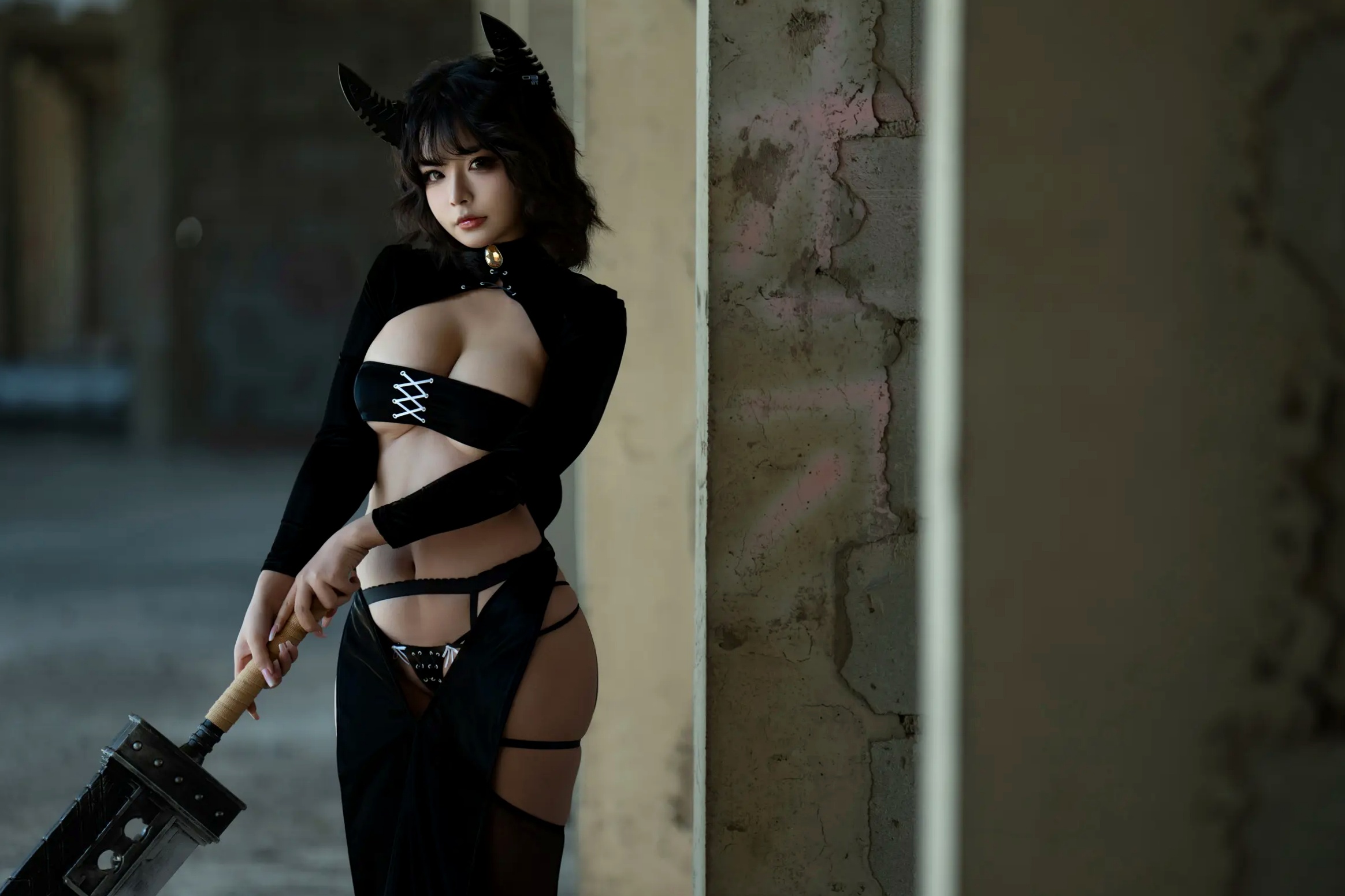 Gallery - yuuhui玉汇 6月代号 貓：暗黑机能风猫娘COSPLAY，废土硬核场景下的野性诱惑与完美曲线角色扮演诱惑冷艳性感 女神私房照_秀色女神 - image 10