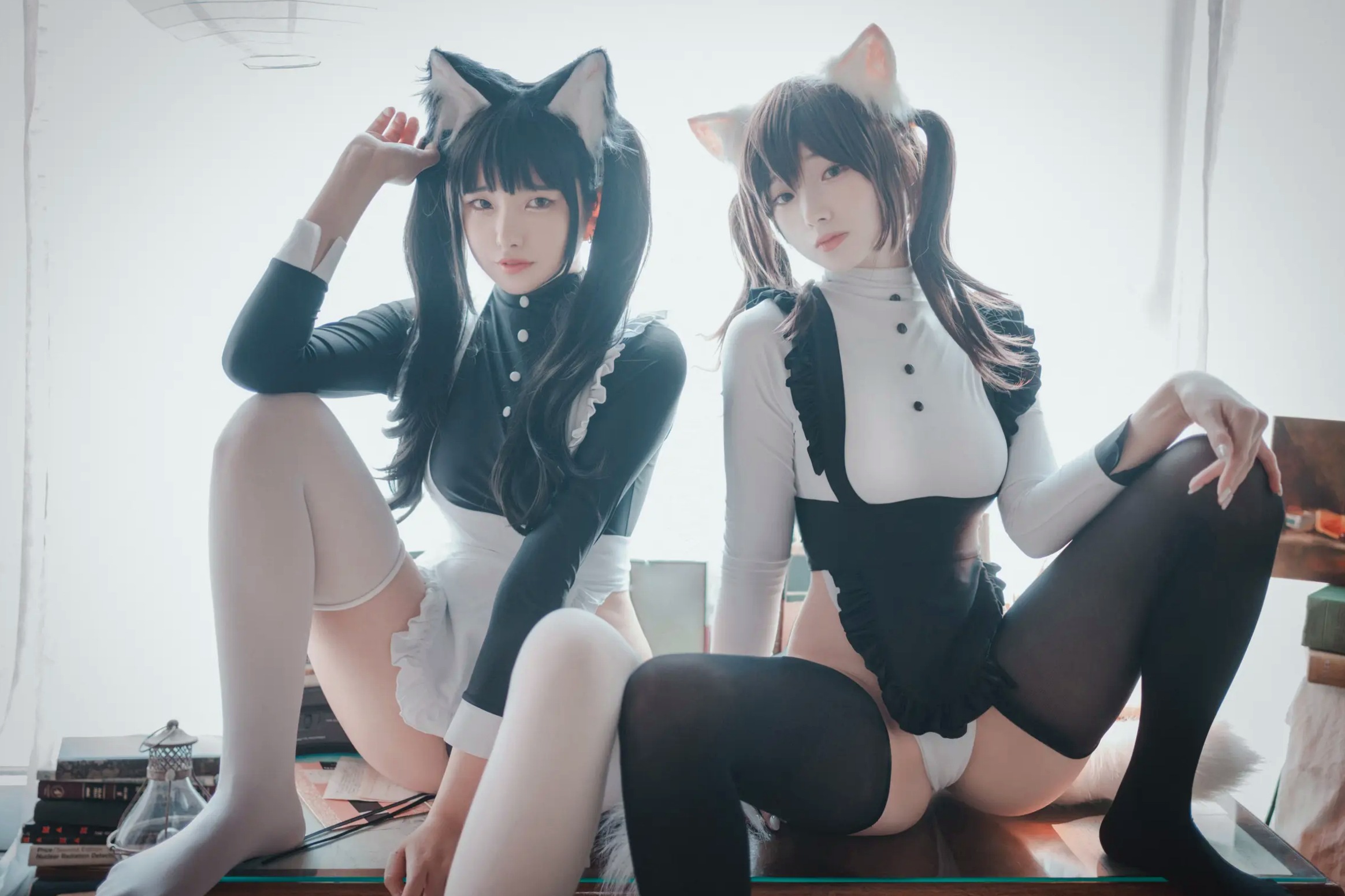 Gallery - Sonson(??) Maid Mansion 双人猫耳女仆制服Cosplay室内书房性感私房写真[153P]角色扮演制服萌系性感私房照 女神私房照_秀色女神 - image 32