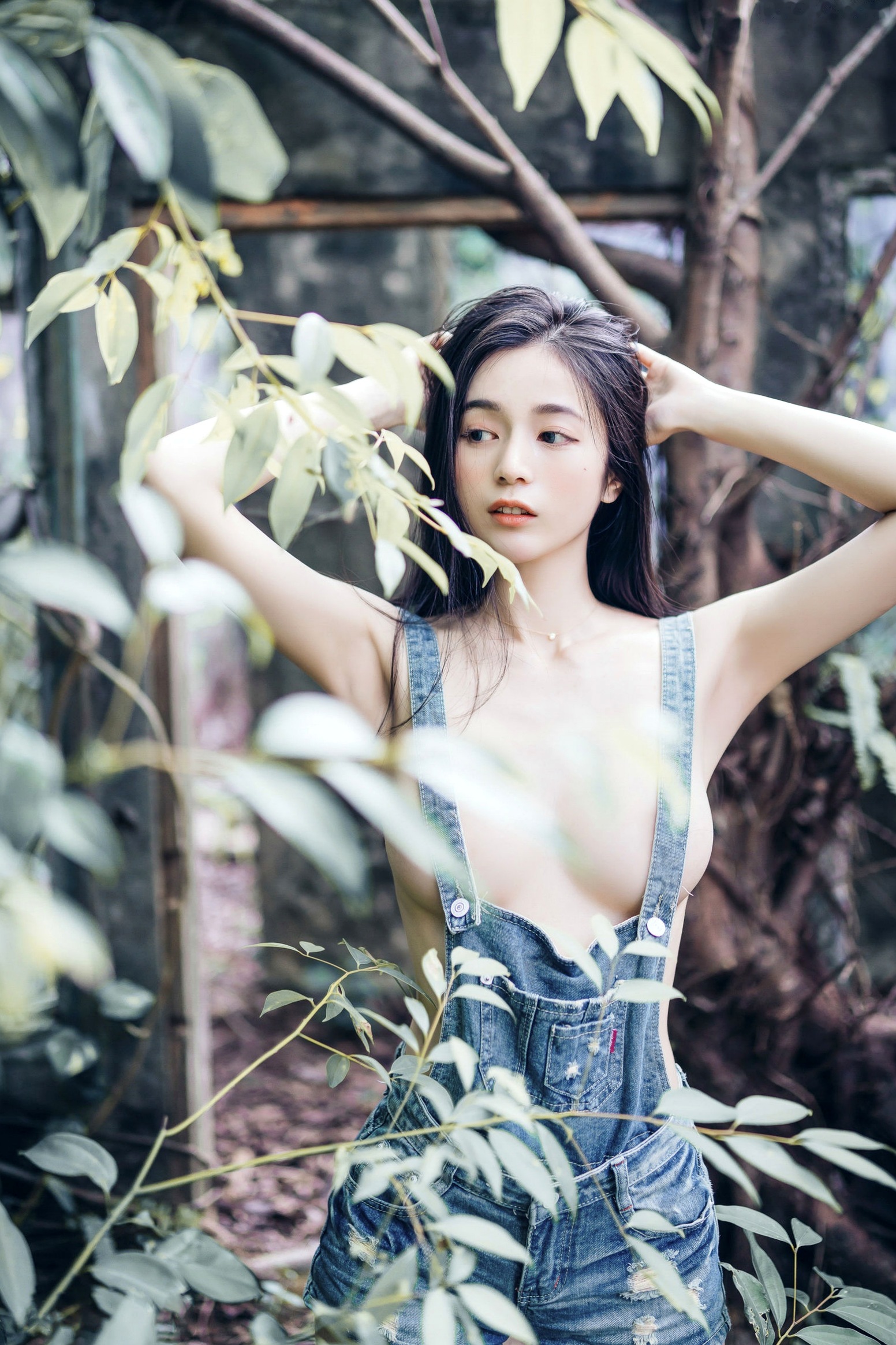Gallery - JVID模特 - model辰辰户外写真：红白波点裙清纯动人，白色透明罩衫大胆演绎极致诱惑，私房拍摄新作JVID户外性感清纯诱惑私房照气质 女神私房照_秀色女神 - image 86