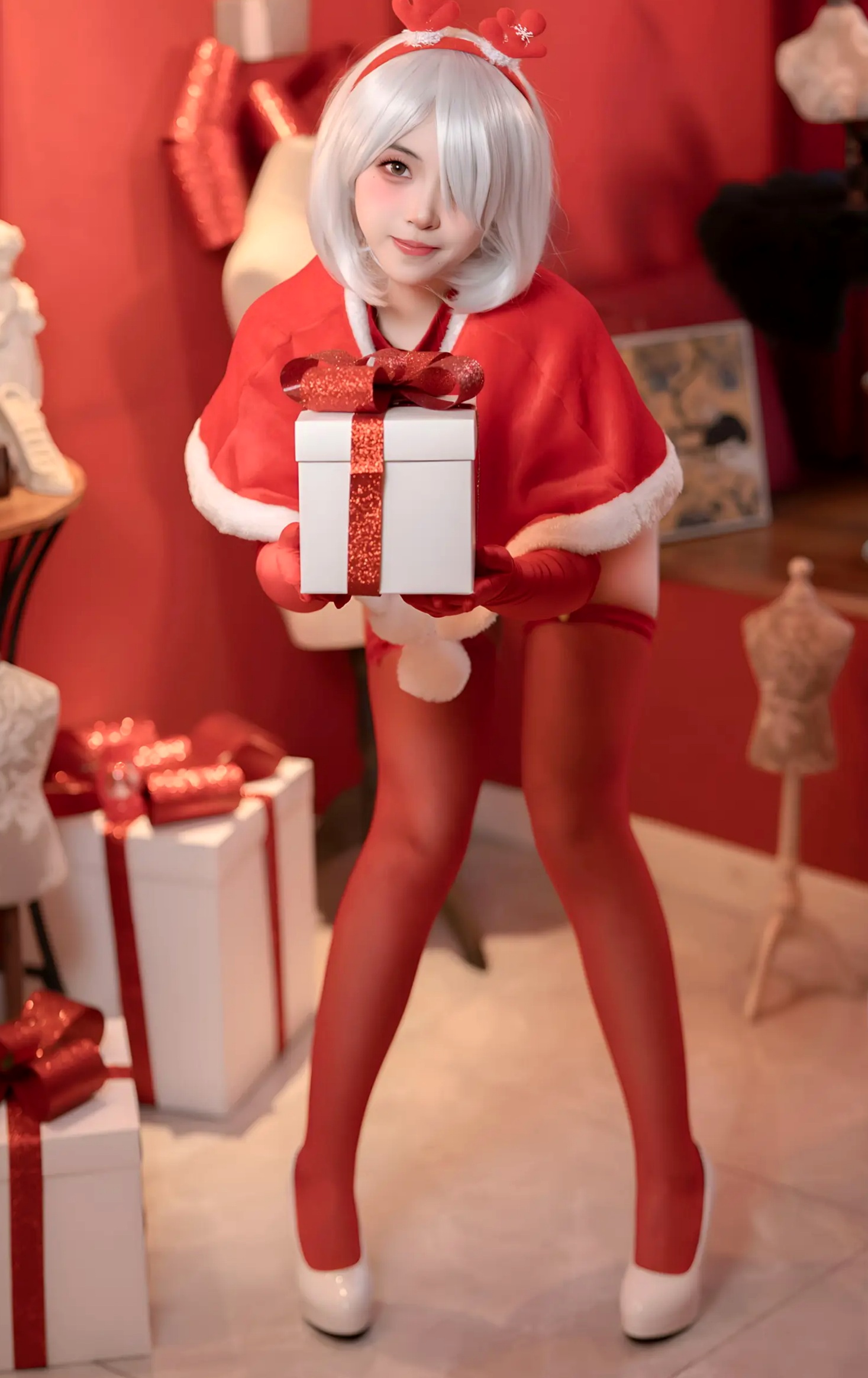 Gallery - Bangni邦尼 圣诞尼尔 红裙御姐 [132P] 女神私房照_秀色女神 - image 25