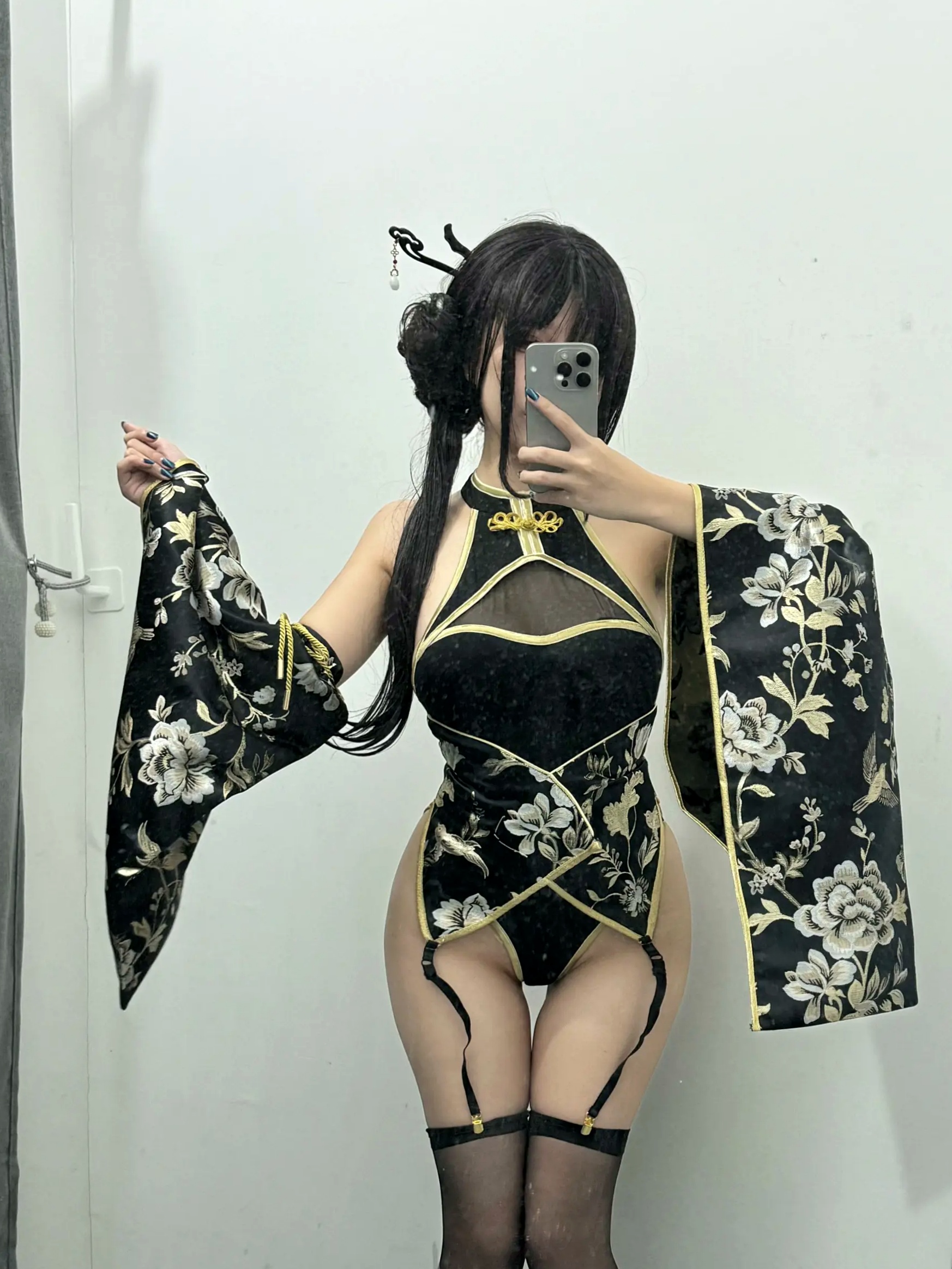 Gallery - 阿薰kaOri - 如烟 [94P] 改良旗袍古风私房照，国风韵味与极致性感完美结合，高冷气质女神制服诱惑系列性感角色扮演旗袍私房照气质 女神私房照_秀色女神 - image 70