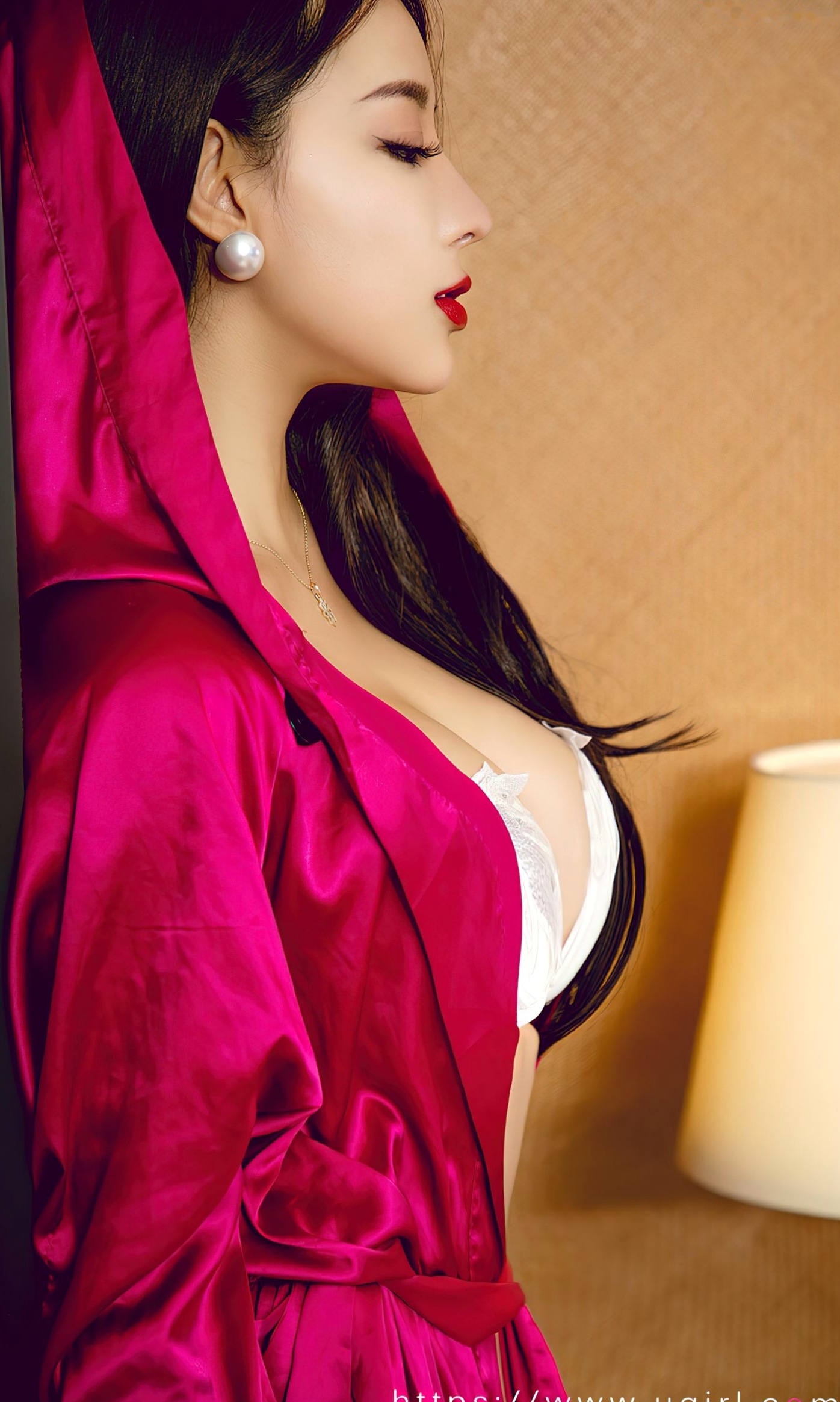 Gallery - UGirlsApp尤果圈 - Chiness Model -2660-筱慧《未知神秘感》性感旗袍与居家私房写真，完美展现曼妙身姿与极致诱惑，视觉盛宴。爱尤物 - Love Beauty 性感旗袍内衣私房照尤物 女神私房照_秀色女神 - image 2
