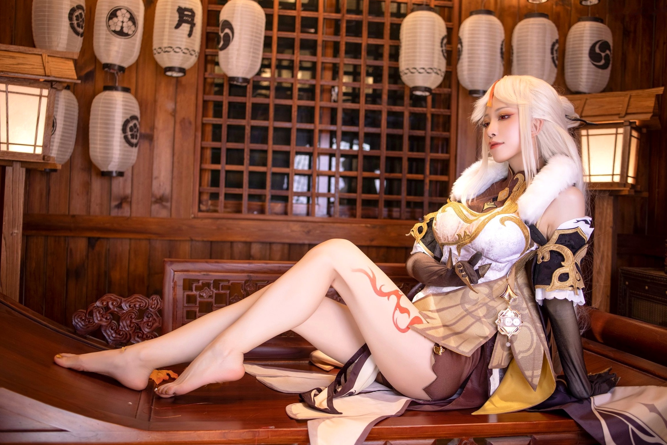 Gallery - 水淼 - Shui Miao -Aqua-凝光原神Cosplay古风写真，古典韵味与极致诱惑完美碰撞，诠释御姐绝美身姿性感角色扮演私房照诱惑 女神私房照_秀色女神 - image 21
