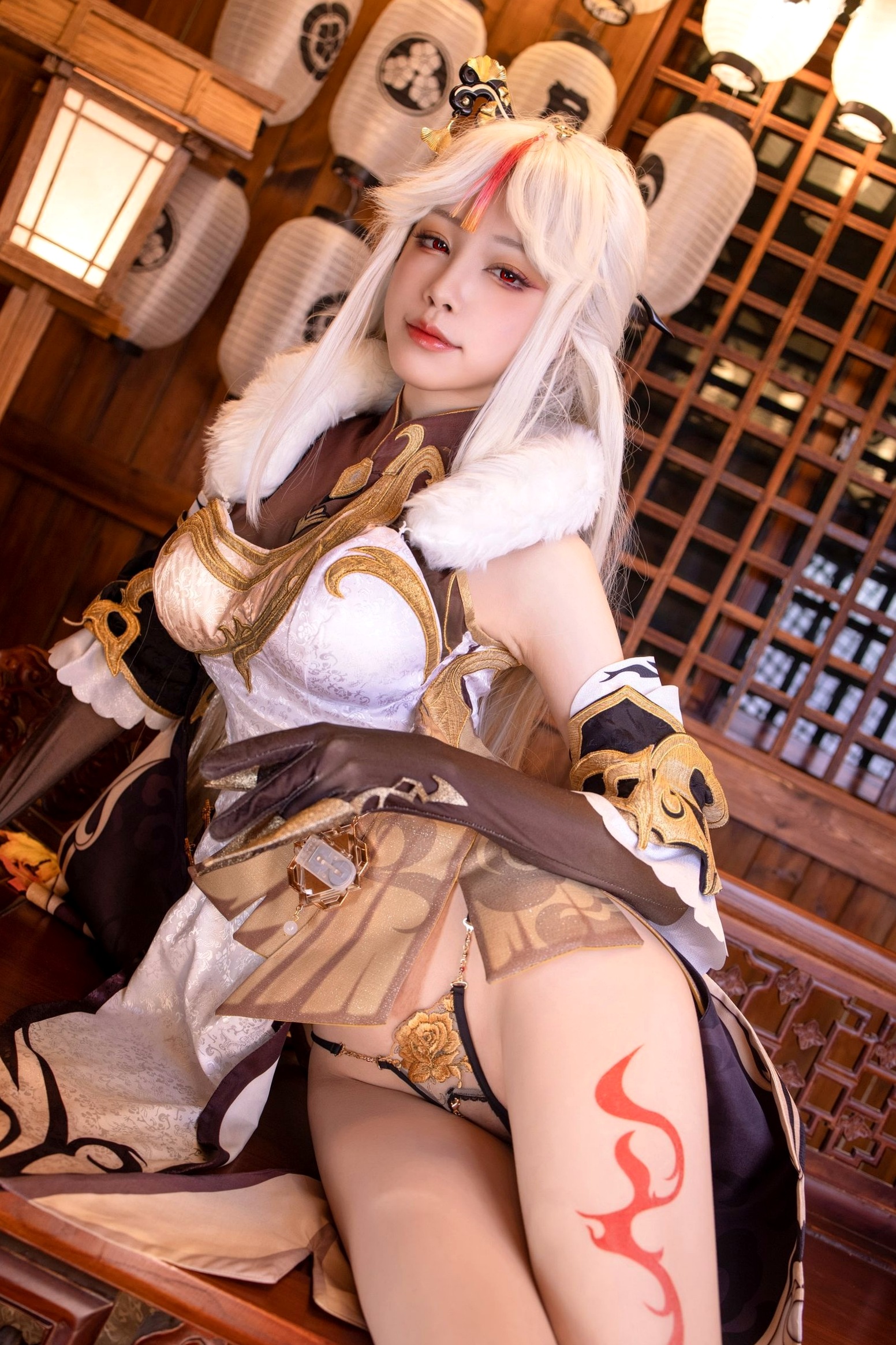 Gallery - 水淼 - Shui Miao -Aqua-凝光原神Cosplay古风写真，古典韵味与极致诱惑完美碰撞，诠释御姐绝美身姿性感角色扮演私房照诱惑 女神私房照_秀色女神 - image 24