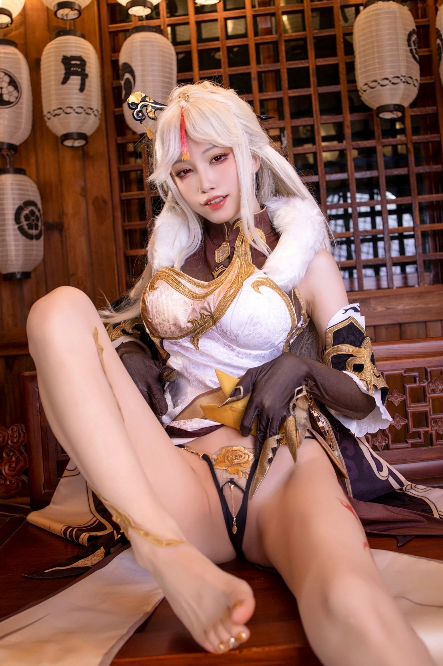 Gallery - 水淼 - Shui Miao -Aqua-凝光原神Cosplay古风写真，古典韵味与极致诱惑完美碰撞，诠释御姐绝美身姿性感角色扮演私房照诱惑 女神私房照_秀色女神 - image 28