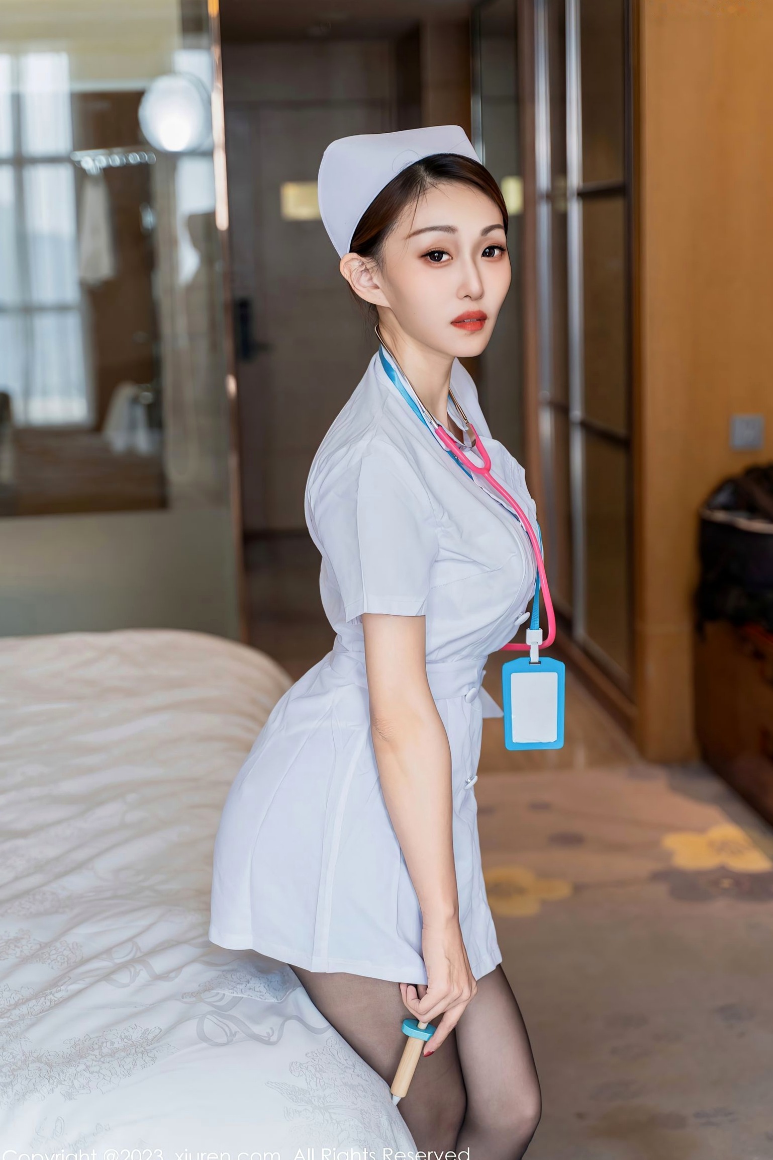 Gallery - XiuRen秀人网 - XiuRen -6971-妖_Baby-性感护士制服诱惑，知性黑丝长腿私房写真-2023.06.26秀人网 - XiuRen 护士黑丝性感私房照 女神私房照_秀色女神 - image 10