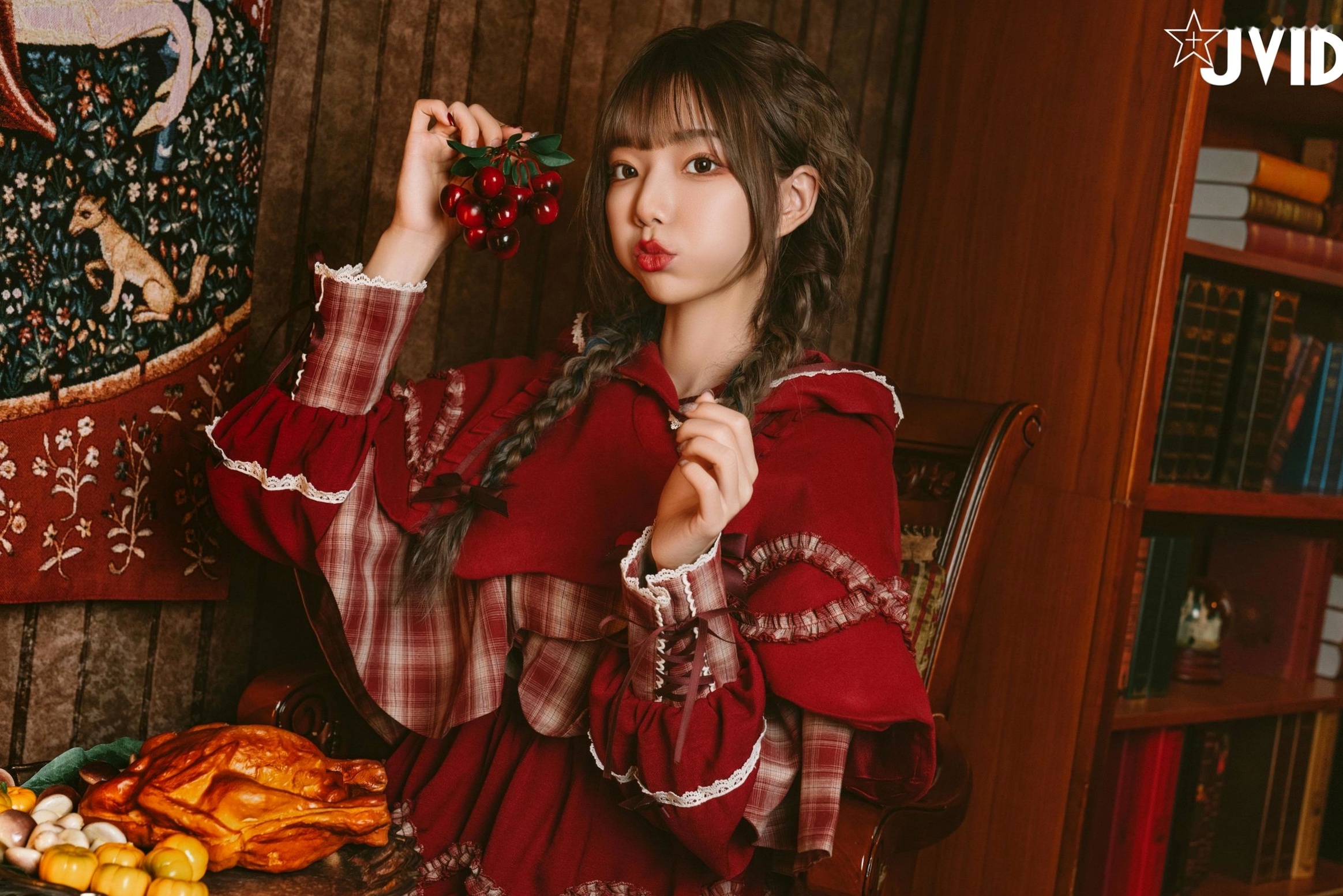 Gallery - JVID-啾啾-啾啾の奇妙な冒険-小紅帽小公主-角色扮演童话风复古写真-No.604角色扮演萌系萝莉JVID 女神私房照_秀色女神 - image 41