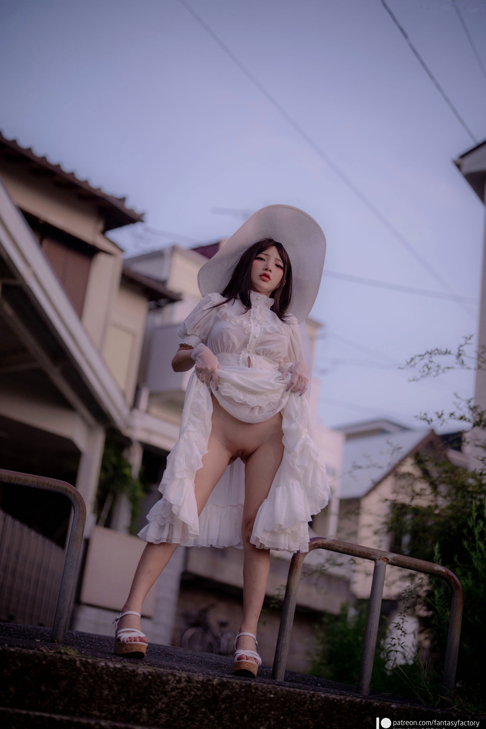 Gallery - Fantasy-Factory-小丁Ding-八尺大人-Hachishaku-sama-2022.12-户外cos-性感写真-大尺度-白嫩女神诱惑私房照白嫩大尺度角色扮演 女神私房照_秀色女神 - image 6