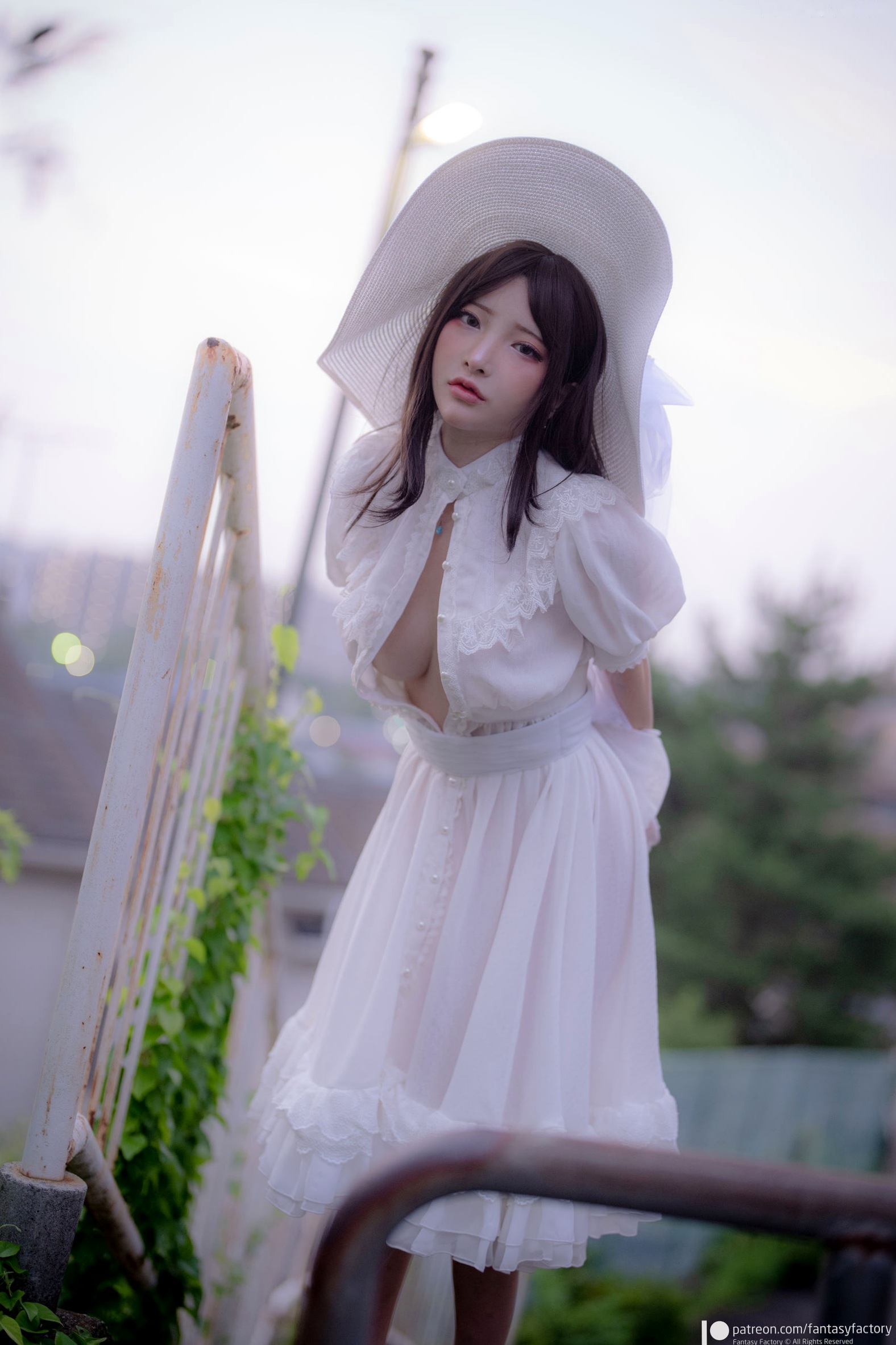 Gallery - Fantasy-Factory-小丁Ding-八尺大人-Hachishaku-sama-2022.12-户外cos-性感写真-大尺度-白嫩女神诱惑私房照白嫩大尺度角色扮演 女神私房照_秀色女神 - image 14
