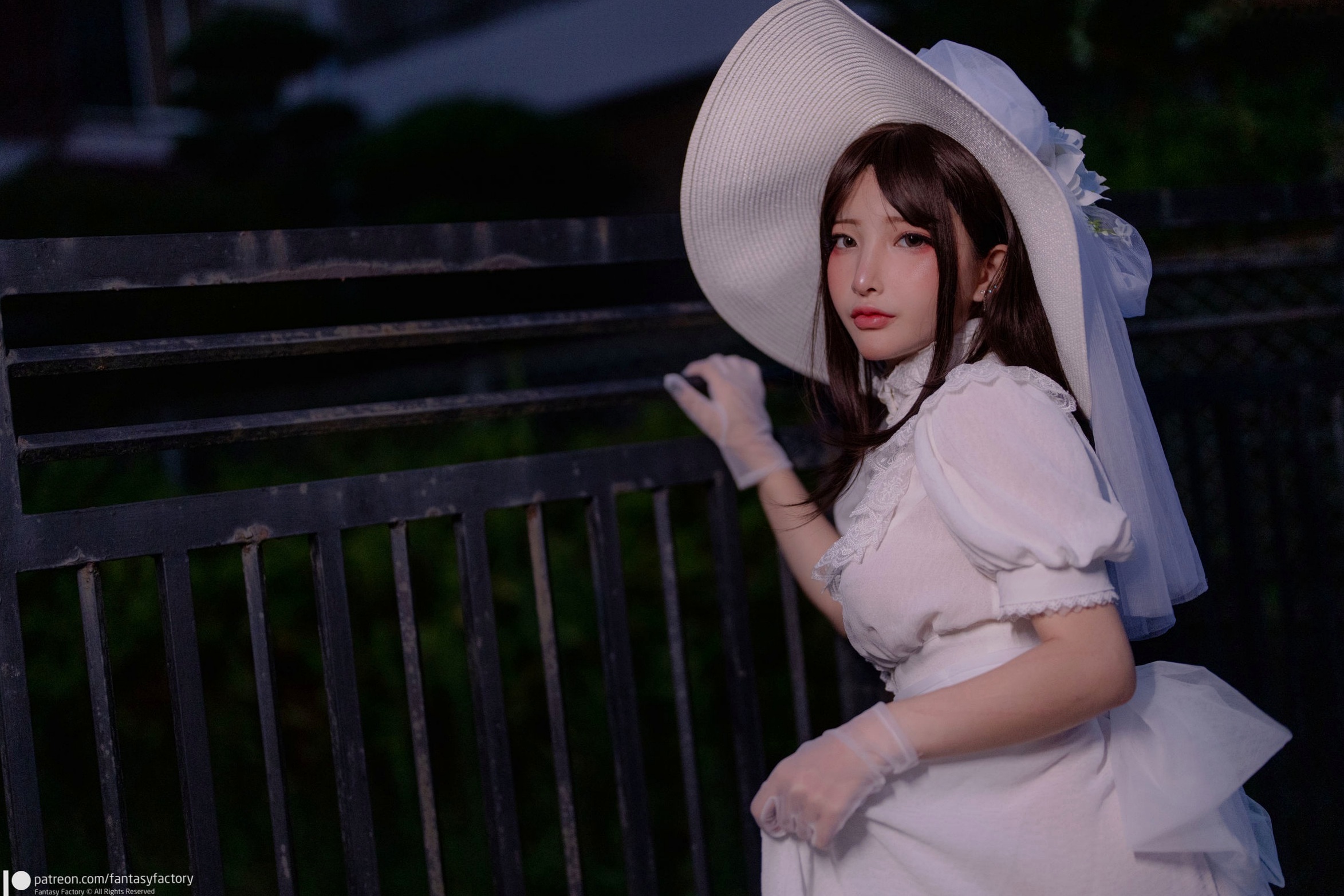 Gallery - Fantasy-Factory-小丁Ding-八尺大人-Hachishaku-sama-2022.12-户外cos-性感写真-大尺度-白嫩女神诱惑私房照白嫩大尺度角色扮演 女神私房照_秀色女神 - image 31