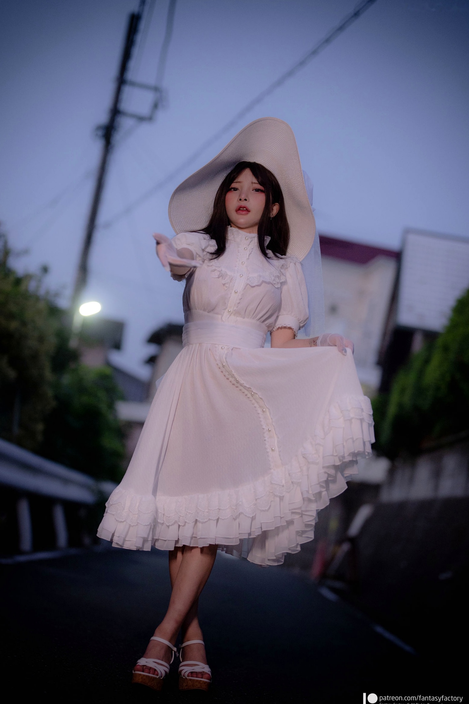 Gallery - Fantasy-Factory-小丁Ding-八尺大人-Hachishaku-sama-2022.12-户外cos-性感写真-大尺度-白嫩女神诱惑私房照白嫩大尺度角色扮演 女神私房照_秀色女神 - image 48